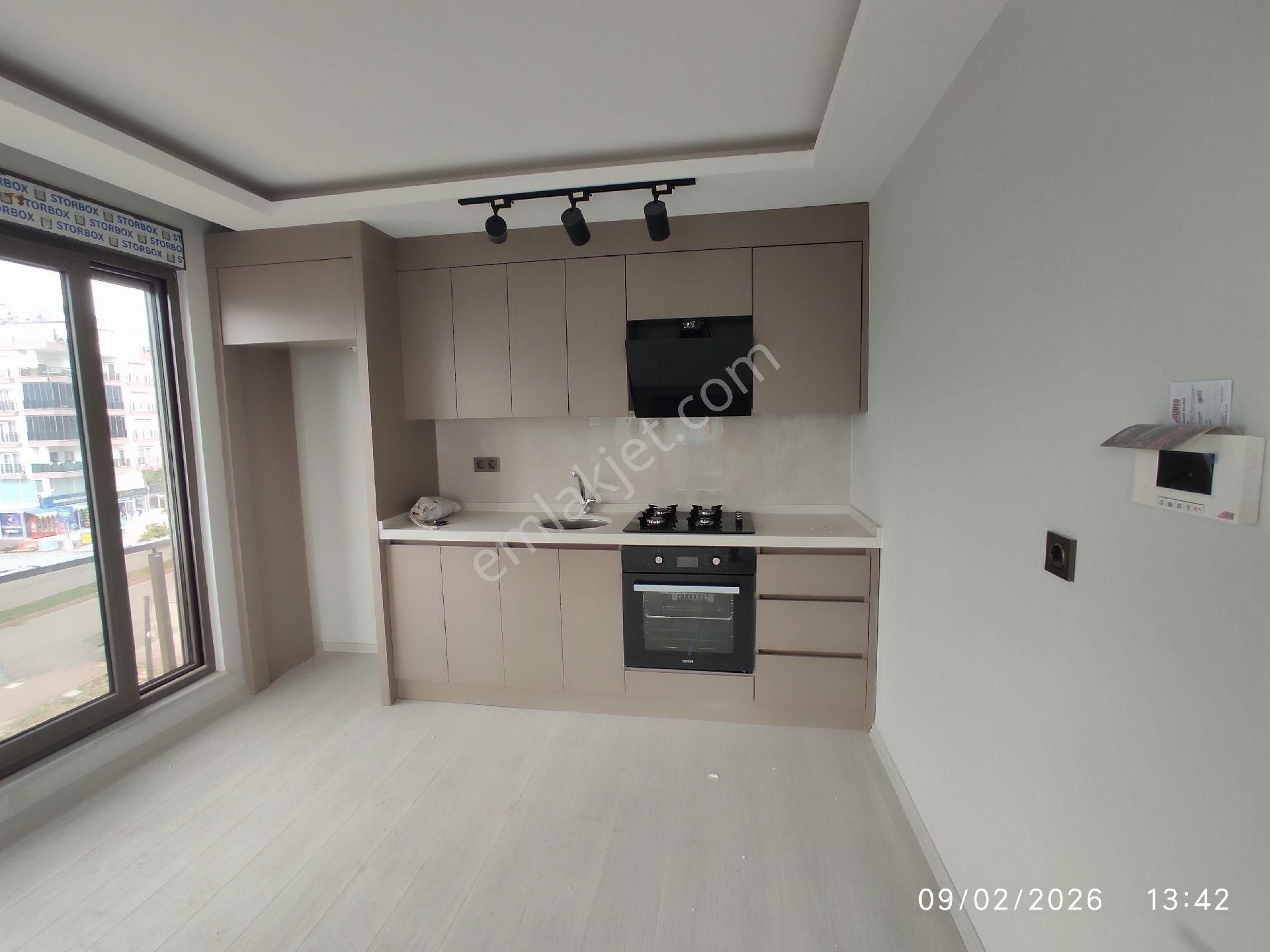 Nuray Ayhan'dan Yeniköy Mahallesinde 1+1kiralık Daıre - Görsel 5