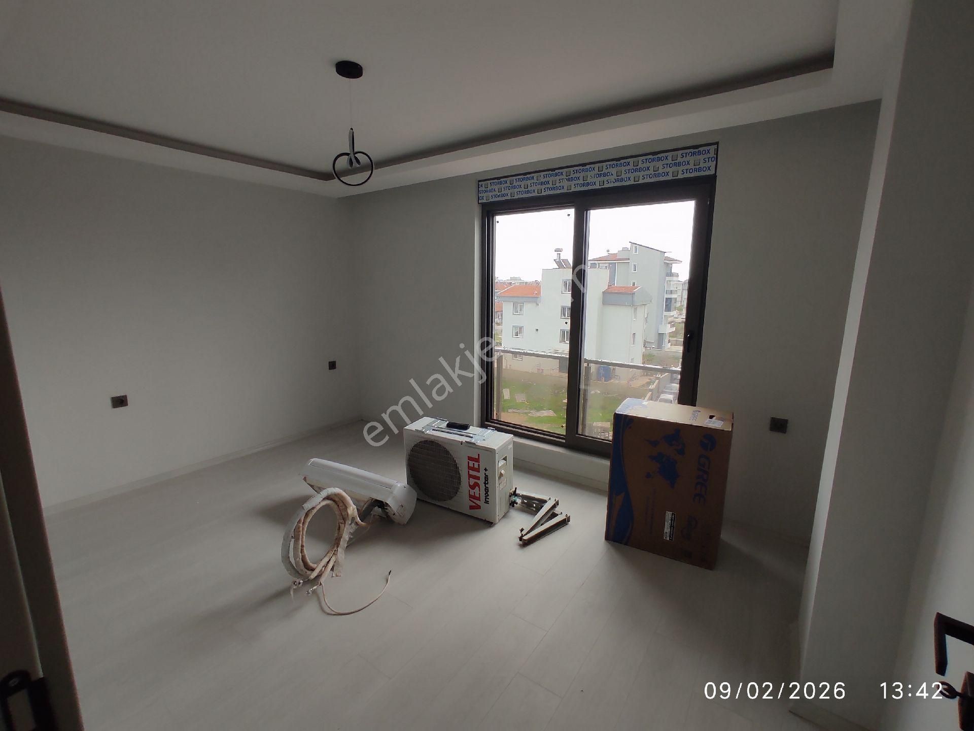 Nuray Ayhan'dan Yeniköy Mahallesinde 1+1kiralık Daıre - Görsel 6