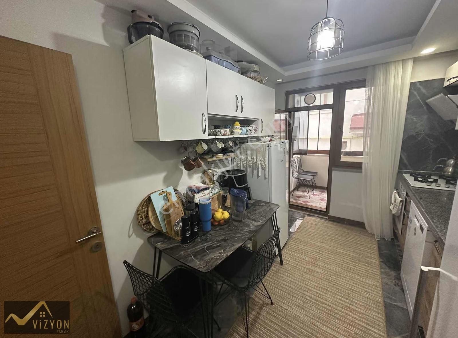 Vizyon Emlak'tan Bayramoğlu Kavşakta Sınırsız Kredi 90 M2 1. Kat - Görsel 5