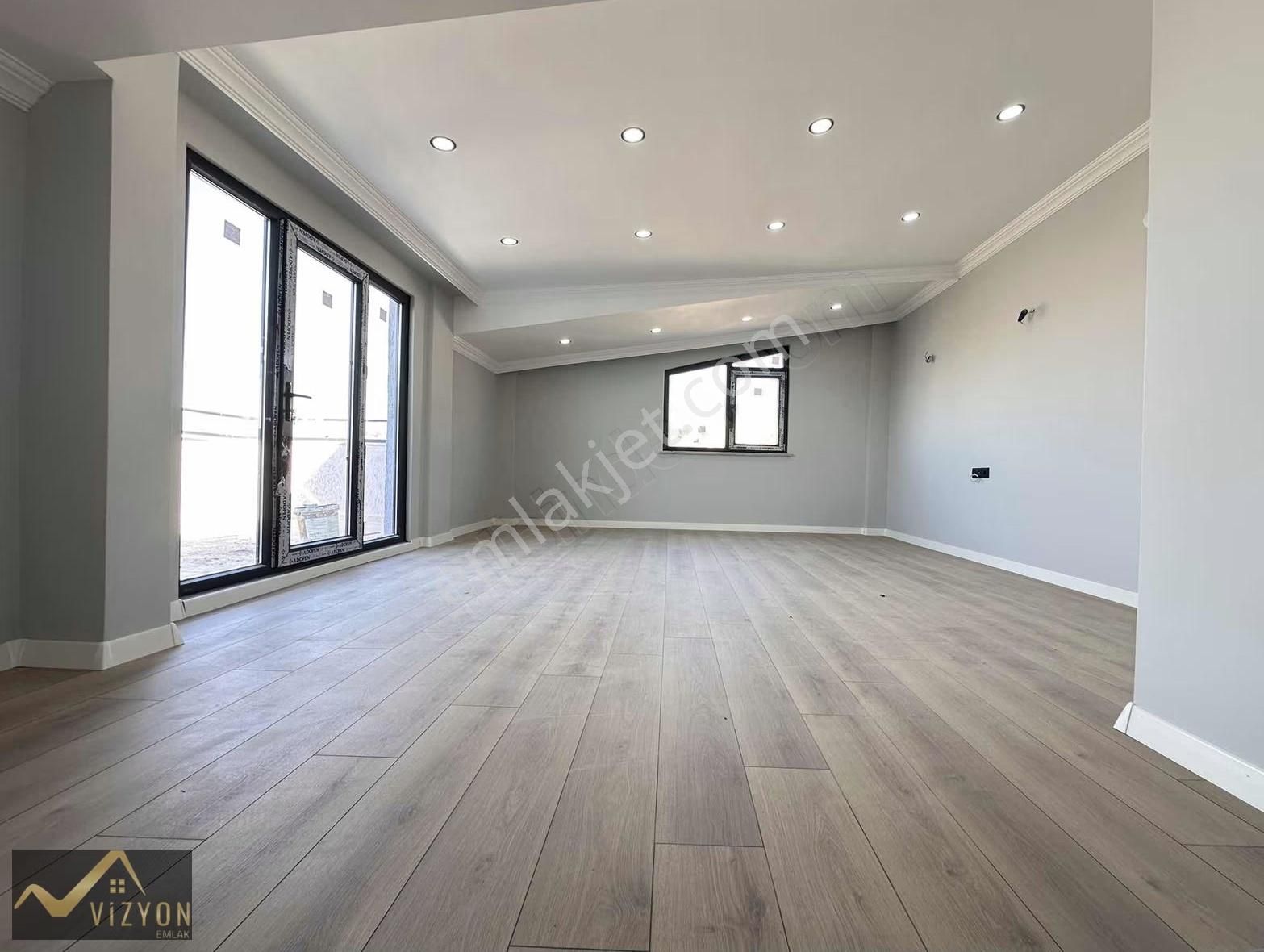 Çift Giriş-ebeveyn Banyolu-asansörlü-barbekülü-4+1 Çatı Dubleks - Görsel 5