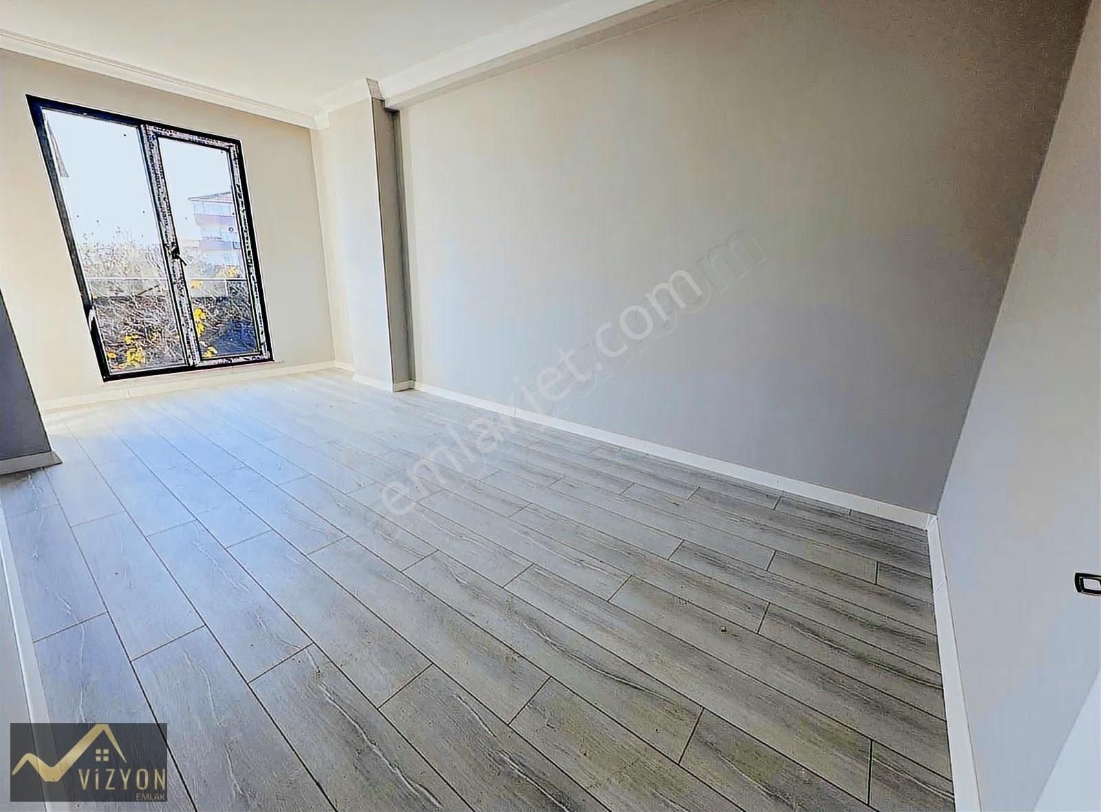 Tamamına Krediye Uygun Emek Mahallesi Sıfır 90 M2 Lüx Ara Kat - Görsel 3