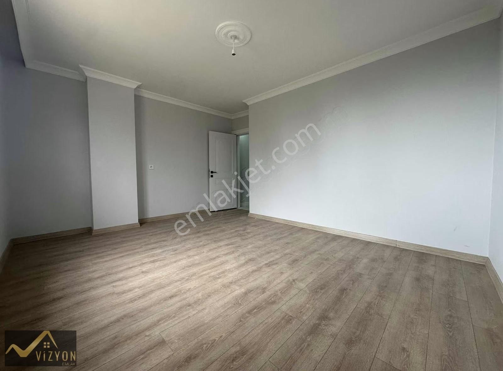 Vizyon Emlaktan Satılık Full Deniz Manzaralı 2+1 Fırsat Daire - Görsel 9