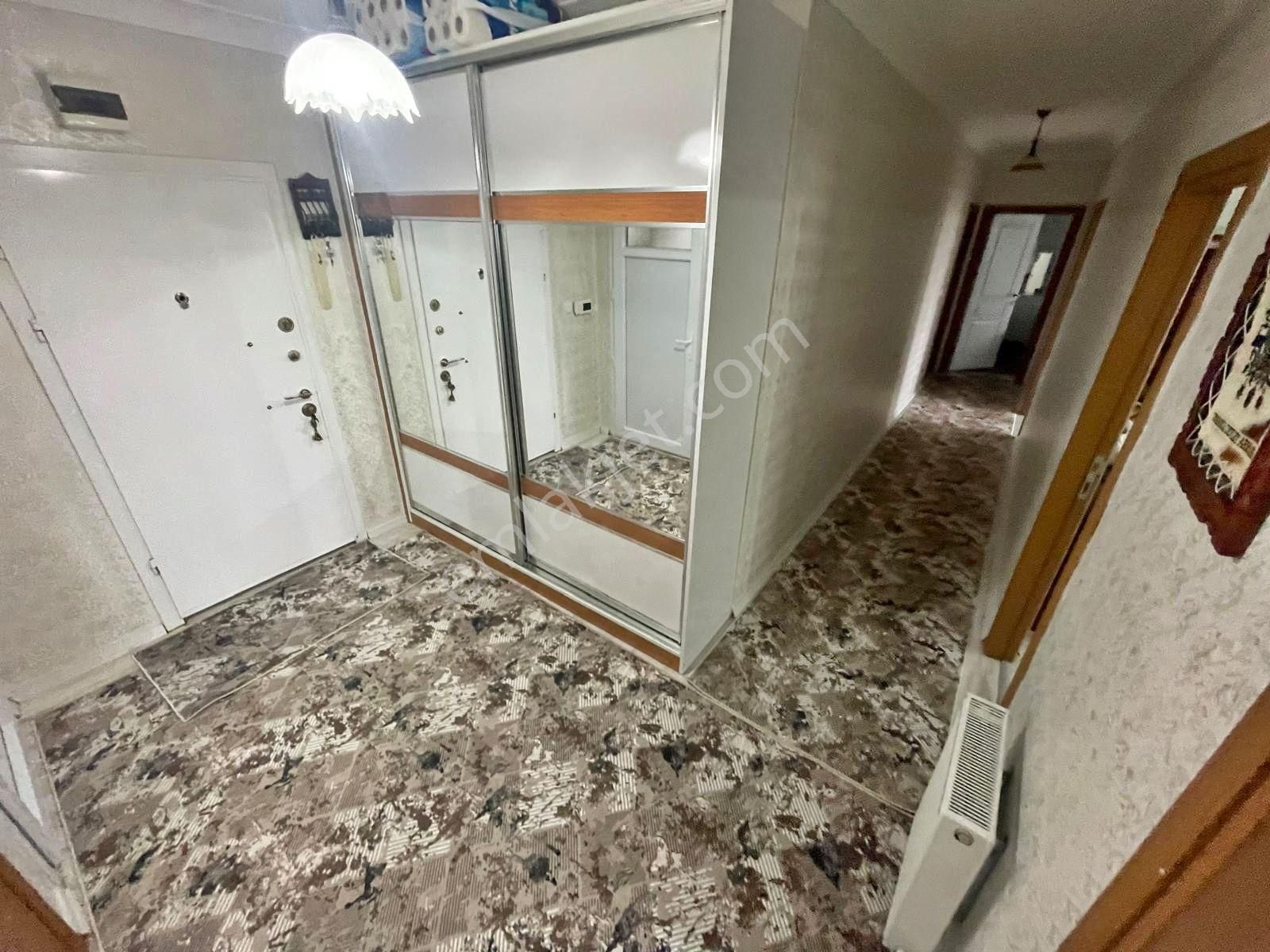 Yıldız'dan %80 Kredili Park Cepheli Ara Kat Merkezde Geniş 3+1 ! - Görsel 27