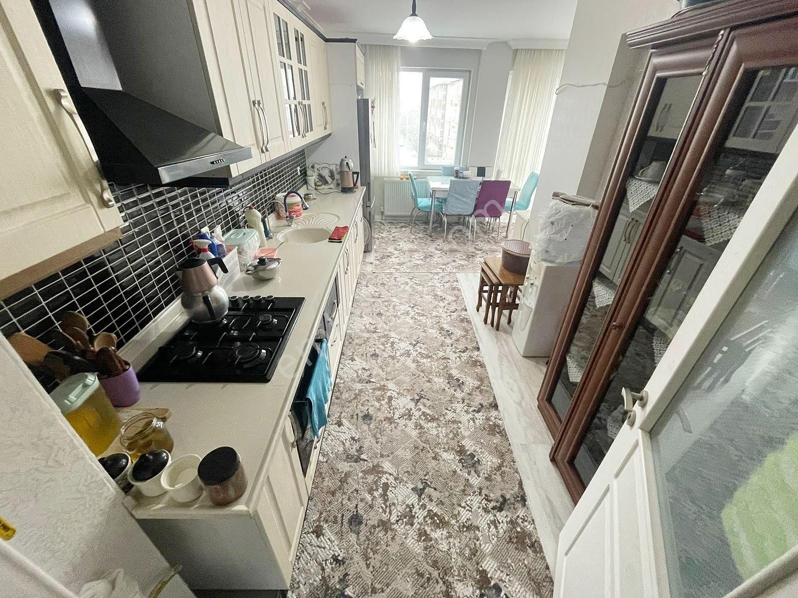 Yıldız'dan %80 Kredili Park Cepheli Ara Kat Merkezde Geniş 3+1 ! - Görsel 6
