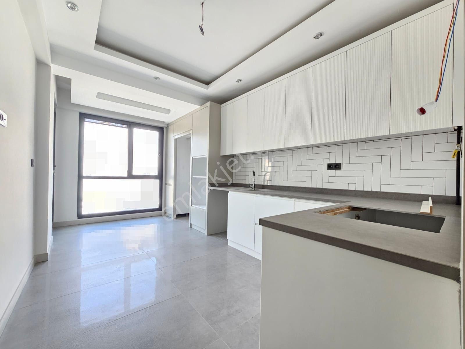 Denizli Şemikler De 3+1 160 M2 Ebeveyn Banyolu Cadde Üzerinde Lüks İşçilikte Satılık Daireler - Görsel 21