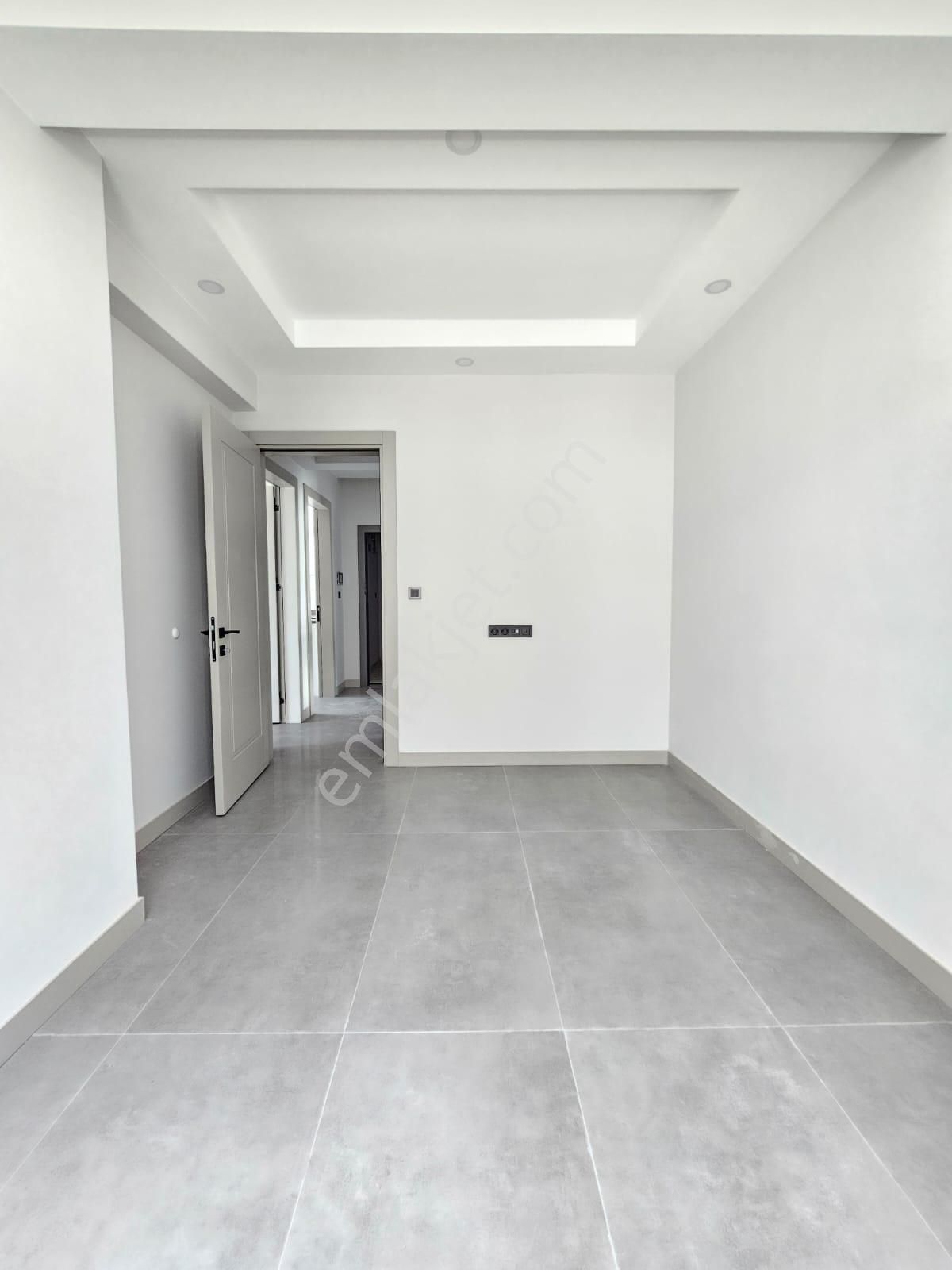 Denizli Şemikler De 3+1 160 M2 Ebeveyn Banyolu Cadde Üzerinde Lüks İşçilikte Satılık Daireler - Görsel 5