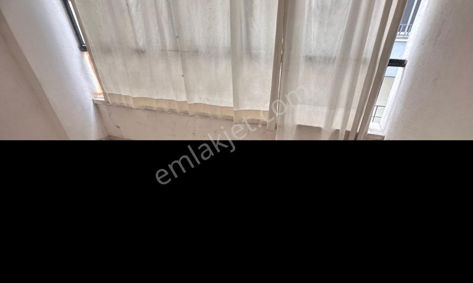 Fsn Den Pınarbaşında Kat Konumunda Salon Bağımsız Çift Balkn 3+1 - Görsel 8