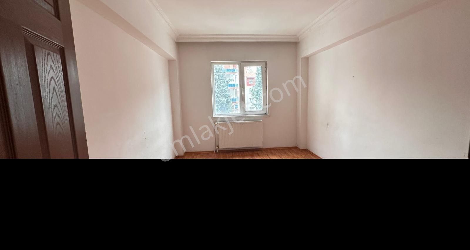 Fsn Den Pınarbaşında Kat Konumunda Salon Bağımsız Çift Balkn 3+1 - Görsel 6