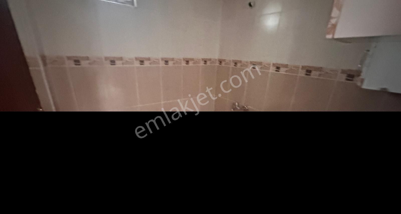Fsn Den Pınarbaşında Kat Konumunda Salon Bağımsız Çift Balkn 3+1 - Görsel 11