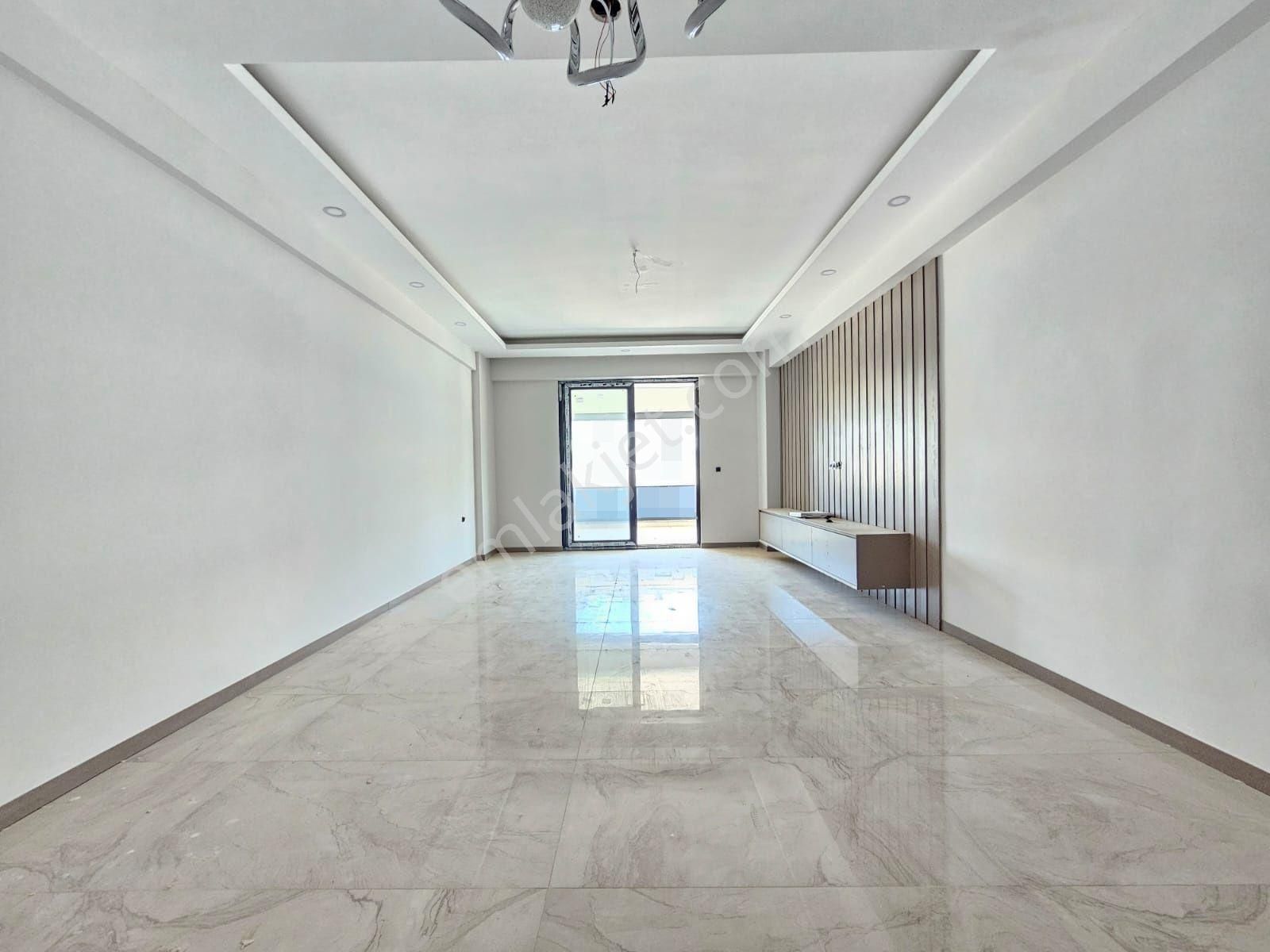 Denizli Karahasanlı Da 3.5+1 Havuzlu Ultra Lüks Site İçerisinde Giyotin Cam Balkonlu Daireler - Görsel 12