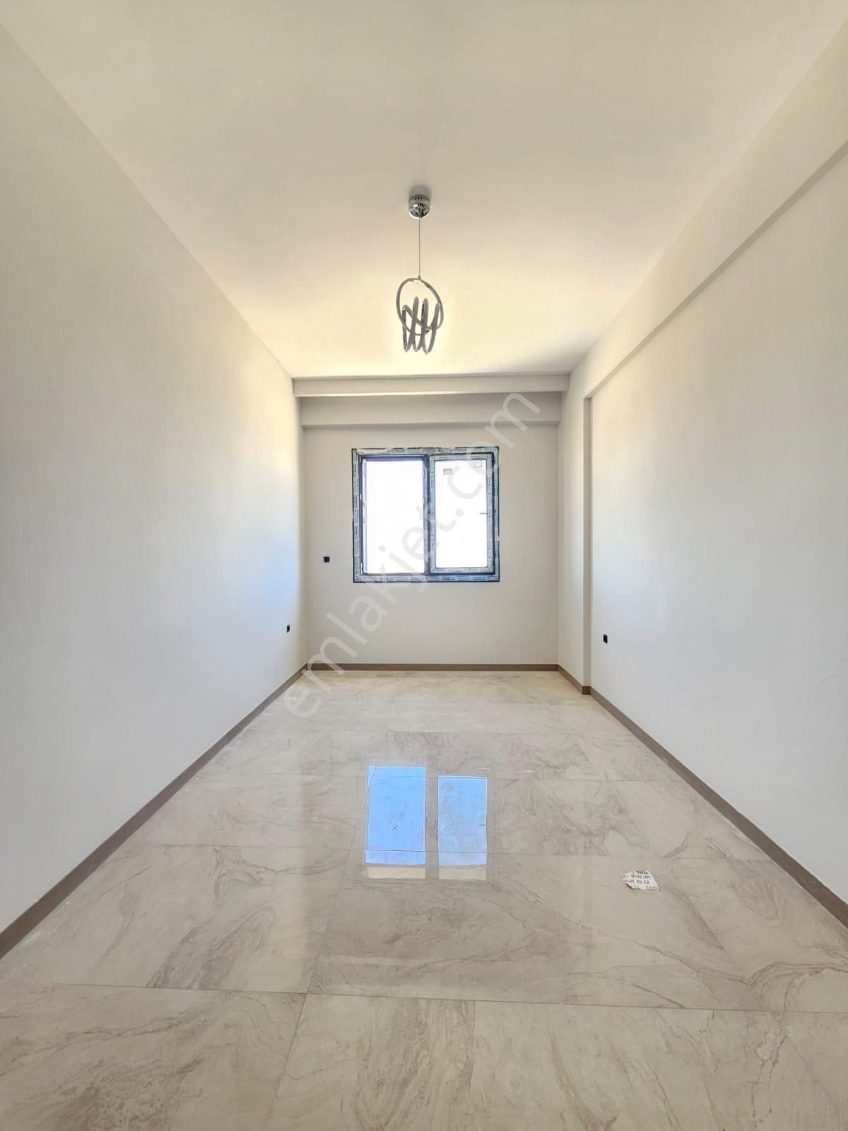 Denizli Karahasanlı Da 3.5+1 Havuzlu Ultra Lüks Site İçerisinde Giyotin Cam Balkonlu Daireler - Görsel 10