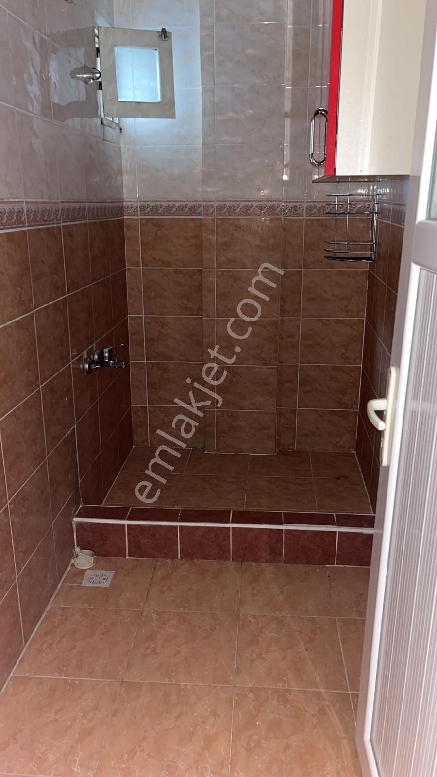 Kurttepe Mahallesinde En Uygun Fiyatlı 3+1 Kiralık Daire - Görsel 9