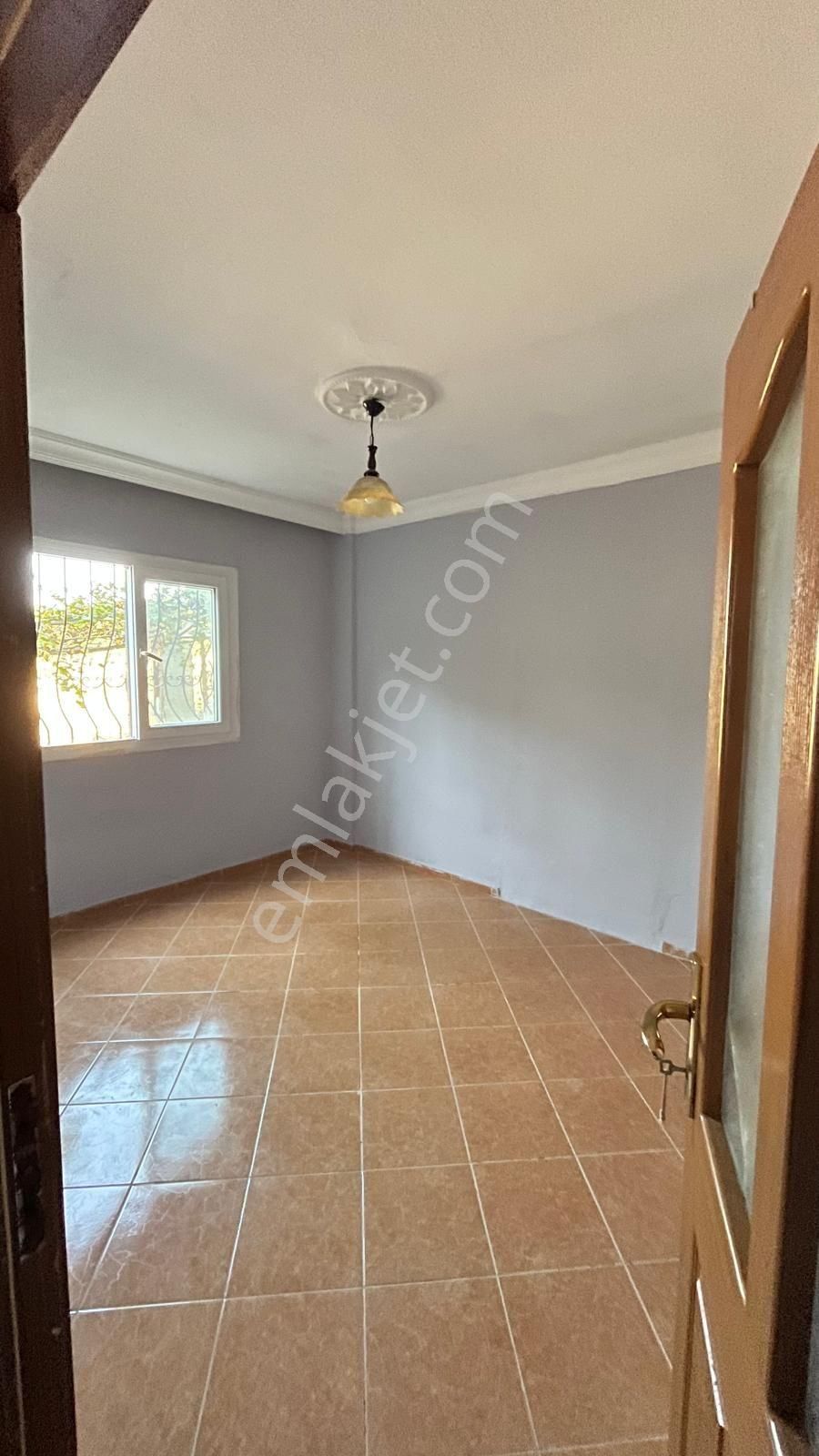 Kurttepe Mahallesinde En Uygun Fiyatlı 3+1 Kiralık Daire - Görsel 7