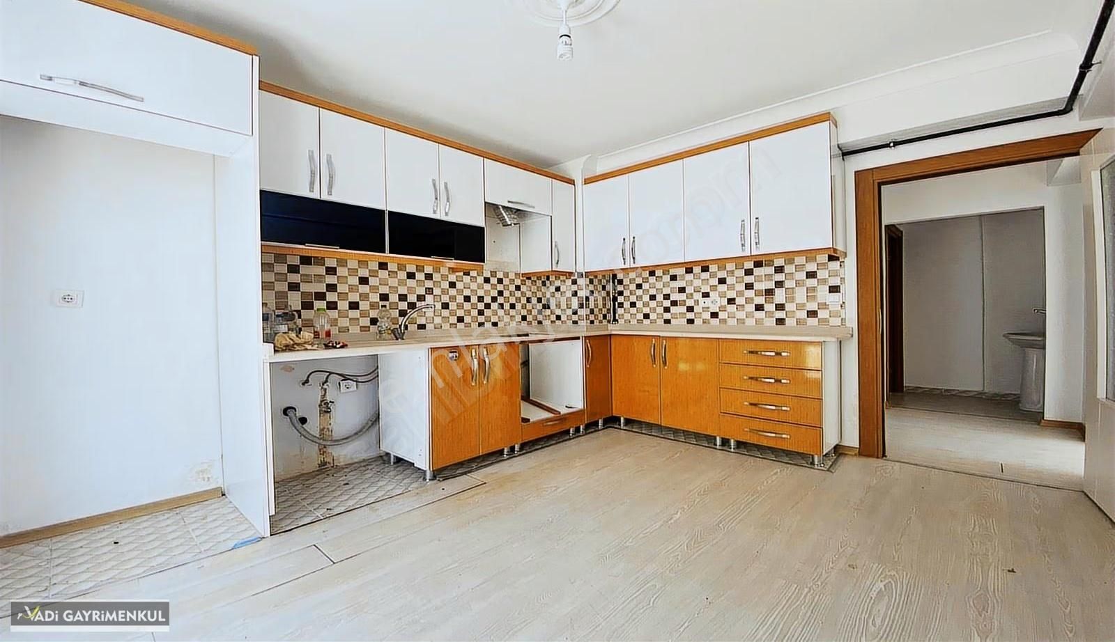 Vadi'den Karakaya'da Aileye Uygun-kullanışlı 3+1 Kiralık ! - Görsel 19