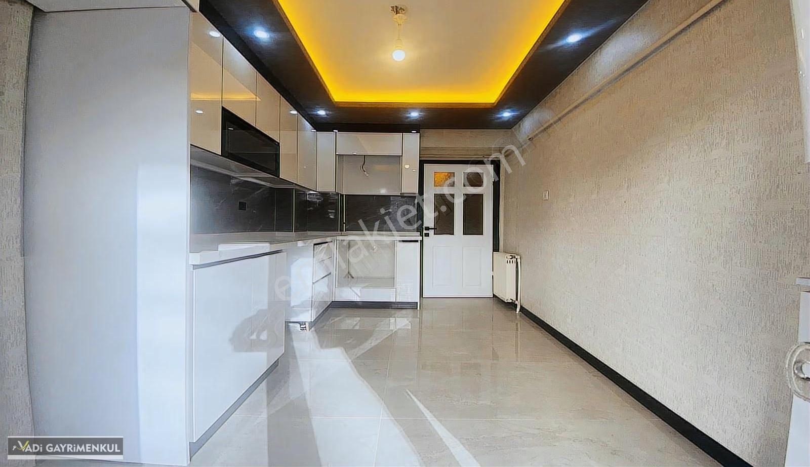 Vadi'den Kafkaslar'da Masrafsız Geniş Kullanım Alanlı 4+1 !!! - Görsel 13