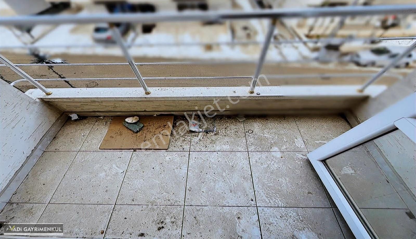 Vadi'den Karakaya'da Cadde Yakını-temiz Ve Bakımlı-3+1 Kiralık ! - Görsel 13