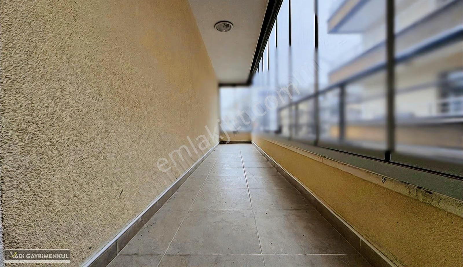 Vadi'den Eşyalı-yapılı-g.odalı-e.banyolu-mükemmel Konumlu 4+1 ! - Görsel 29