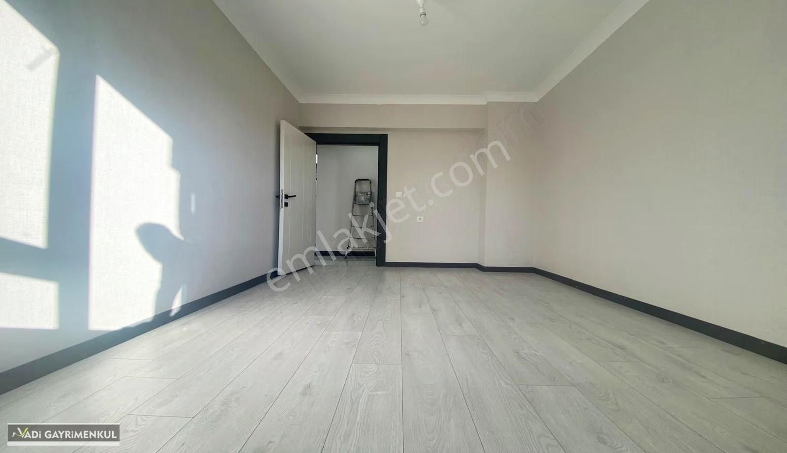 Vadi'den Site Konseptinde Lüks Yapılı Geniş Balkon Şık 4+1 ! - Görsel 17