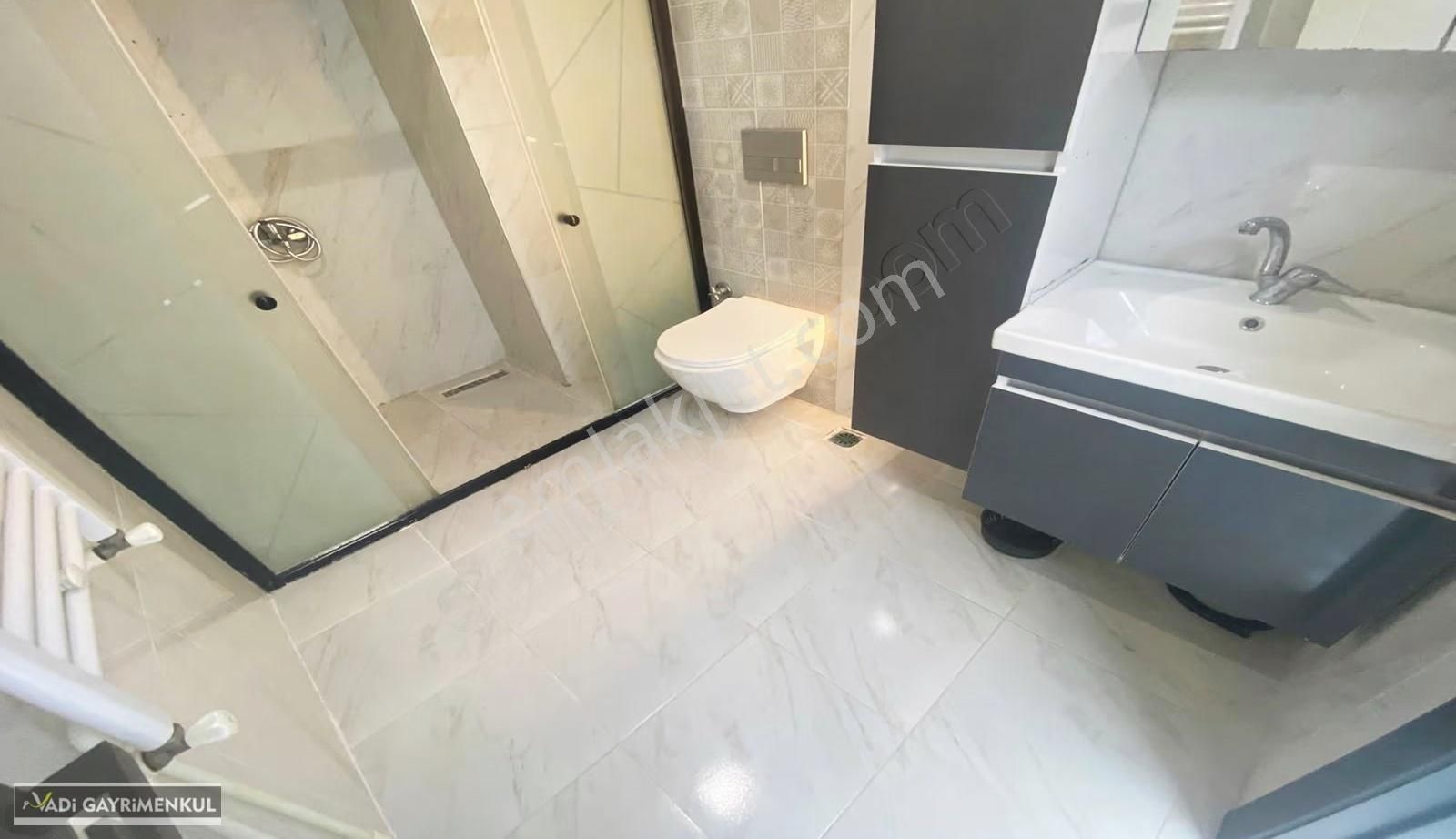 Vadi'den Site Konseptinde Lüks Yapılı Geniş Balkon Şık 4+1 ! - Görsel 32