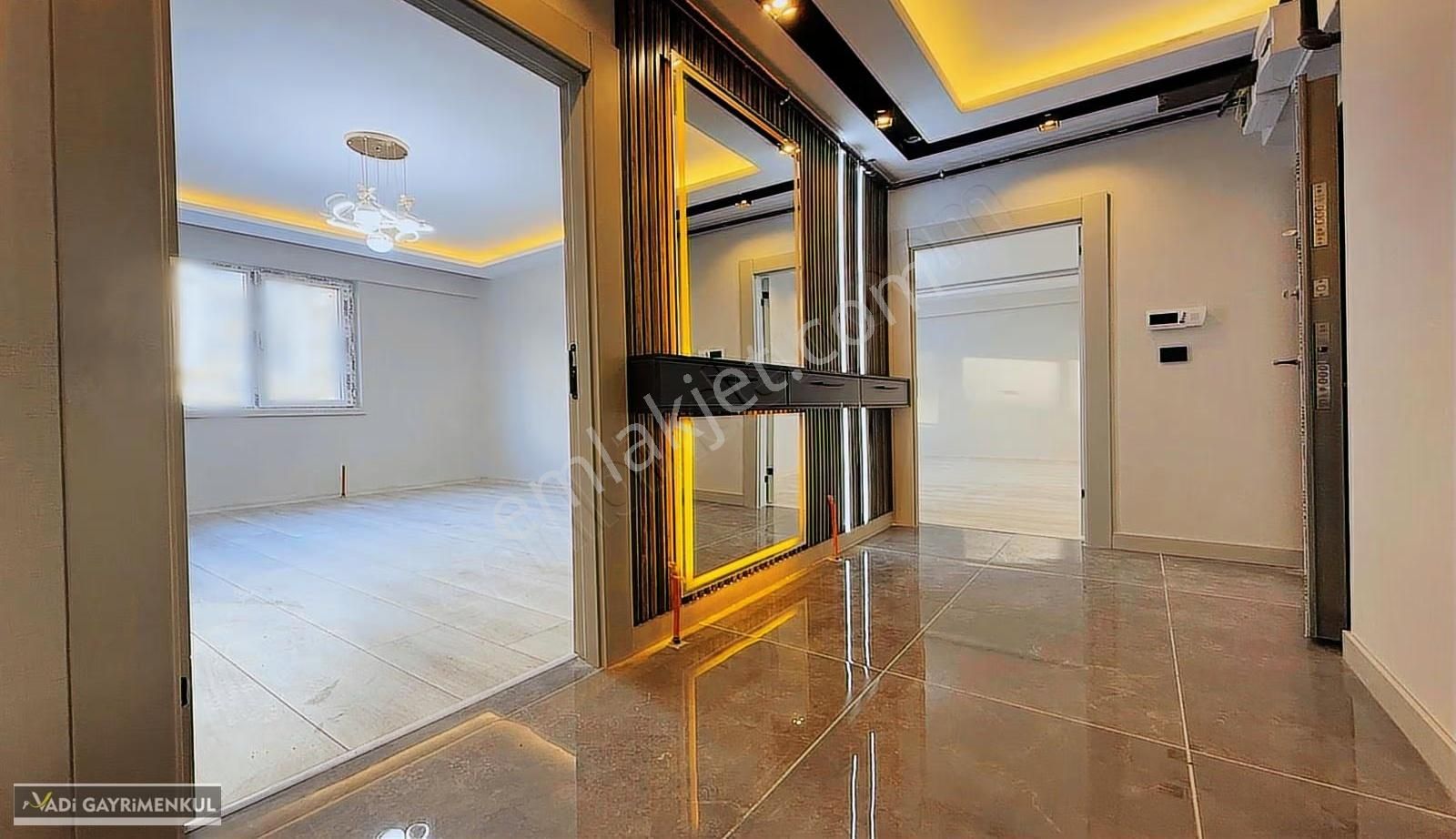 Vadi'den Karakaya'da Geniş-full Yapılı-e.banyolu-3+1 Daire! - Görsel 12