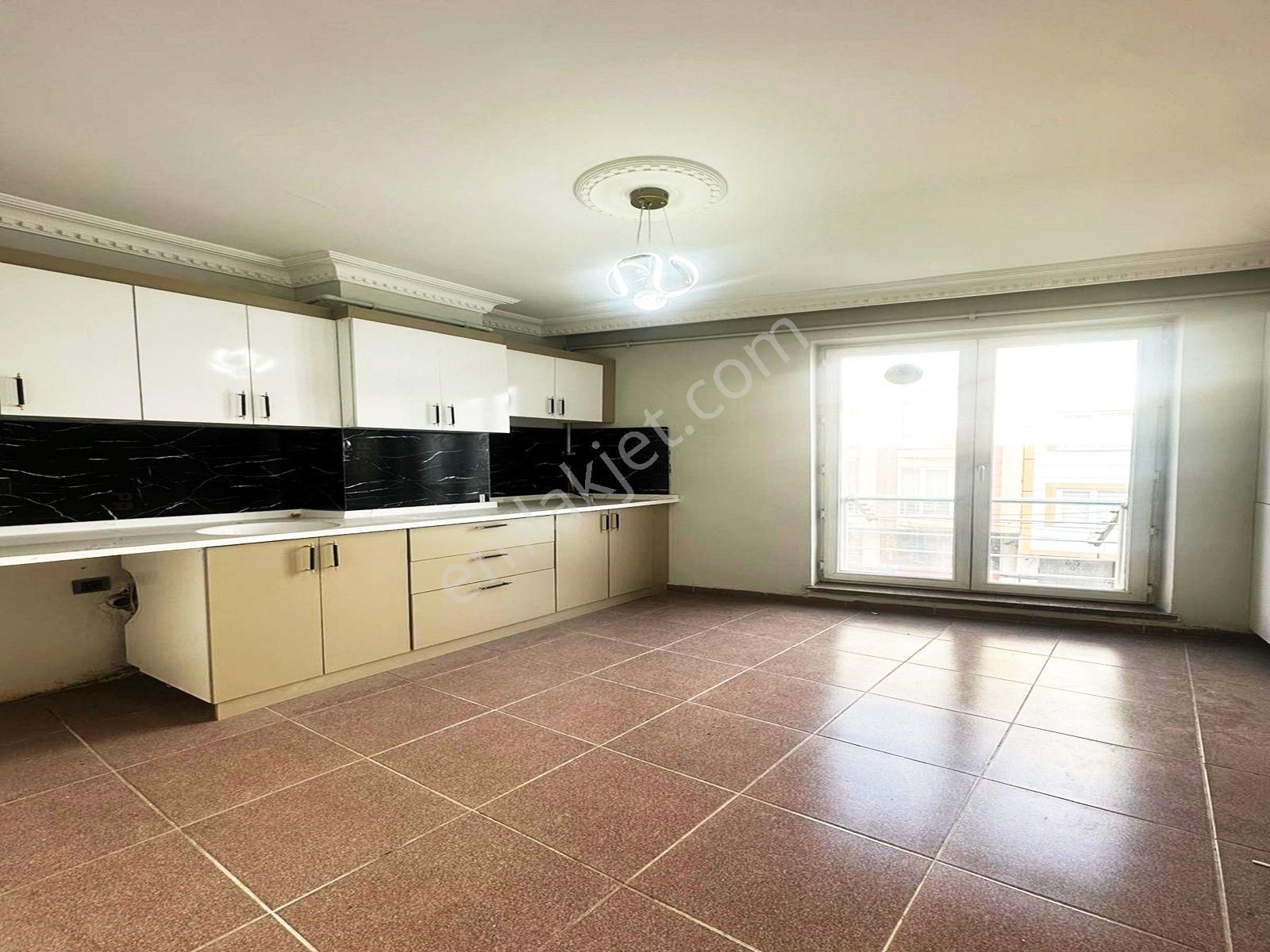 Nes Yapı Dan Merkezi Konumda İskanlı-dekorlu-asansörlü 2+1 Daire!!! - Görsel 15