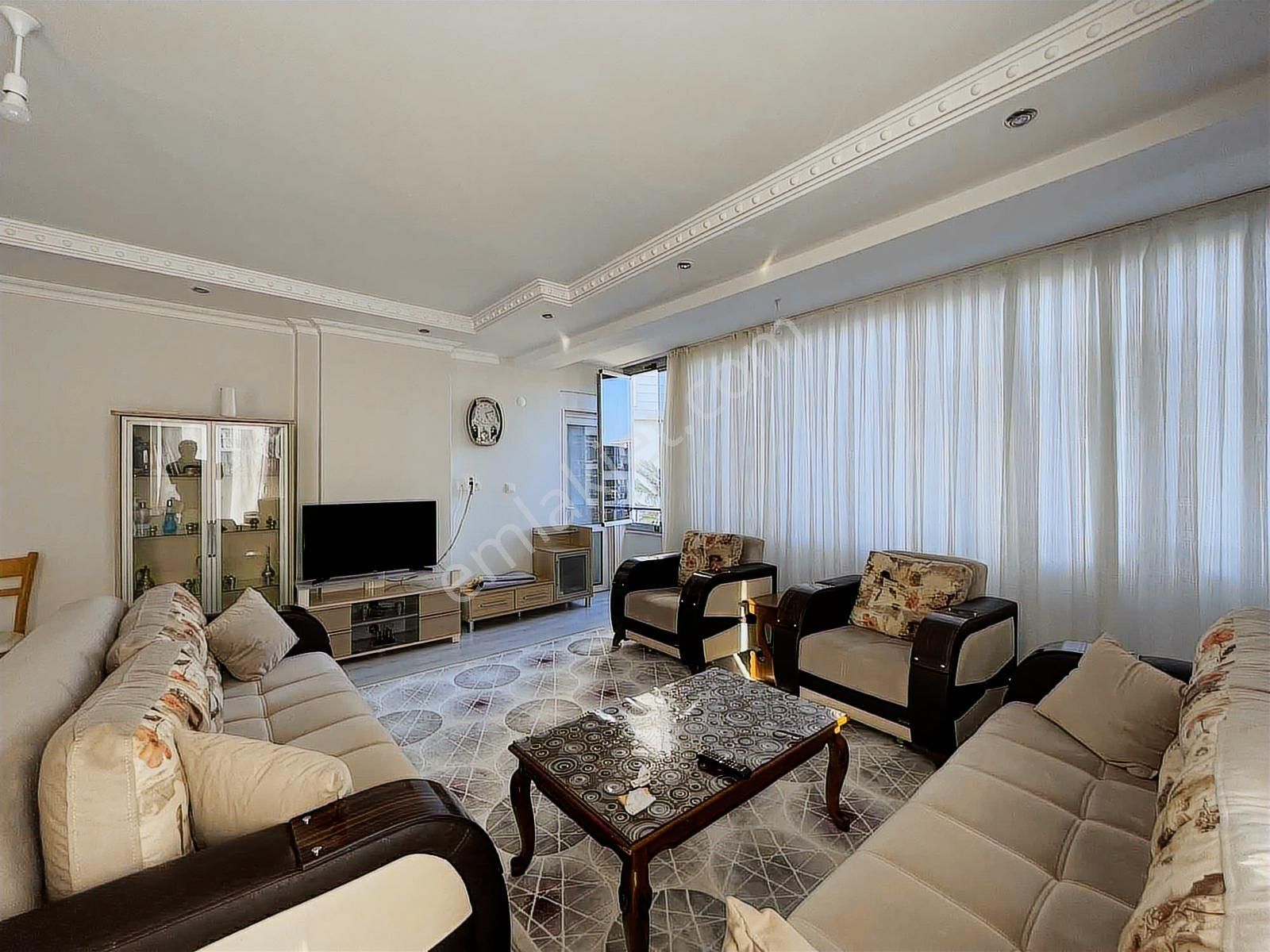 Cikcillide Site İçerisinde Avm Alanyam Arkası Satılık 2+1 Daire - Görsel 2