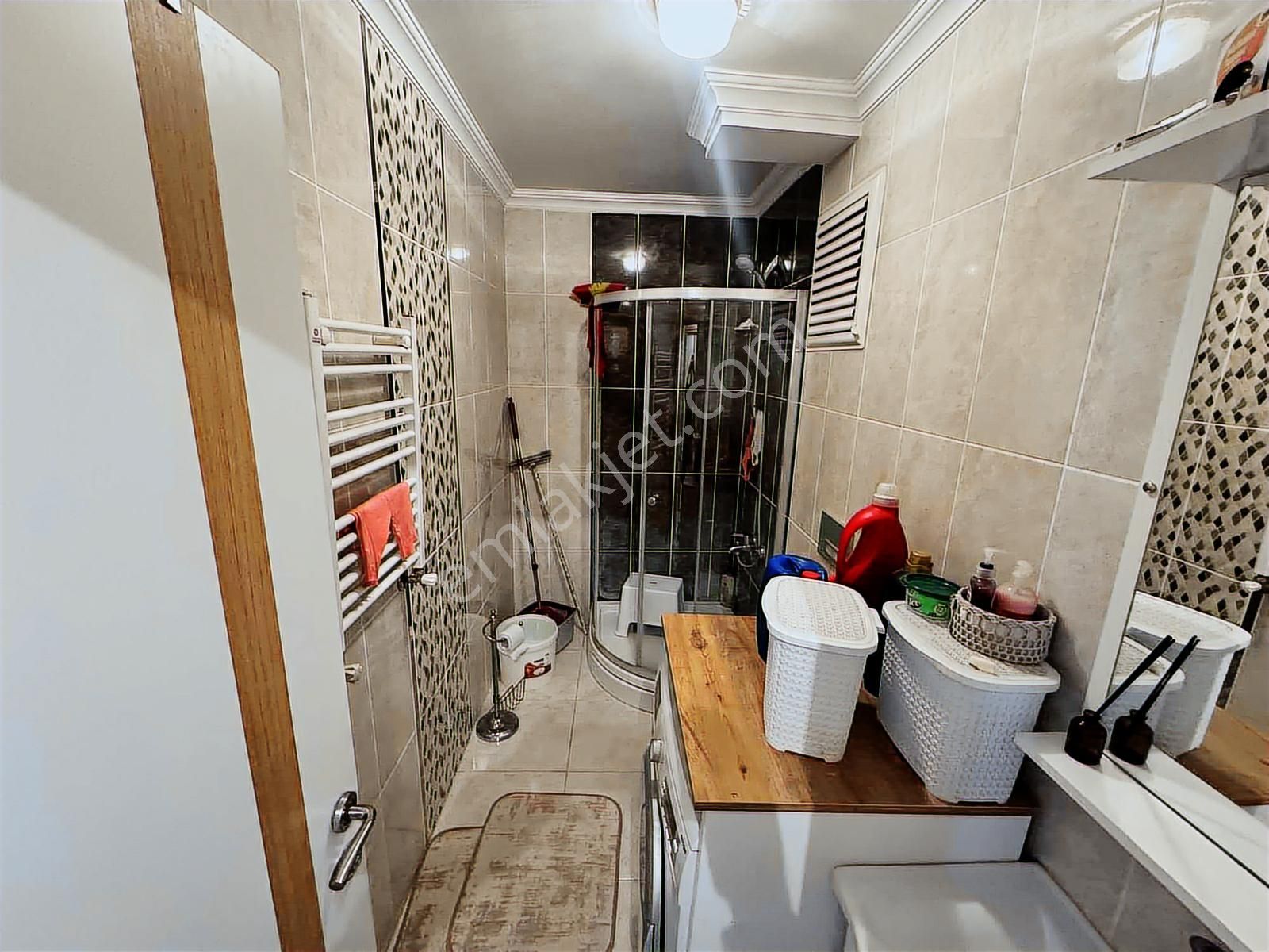 Karlıktepe'de Merkezi Konumda Kapalı-açık Otopraklı 2+1 Daire - Görsel 9