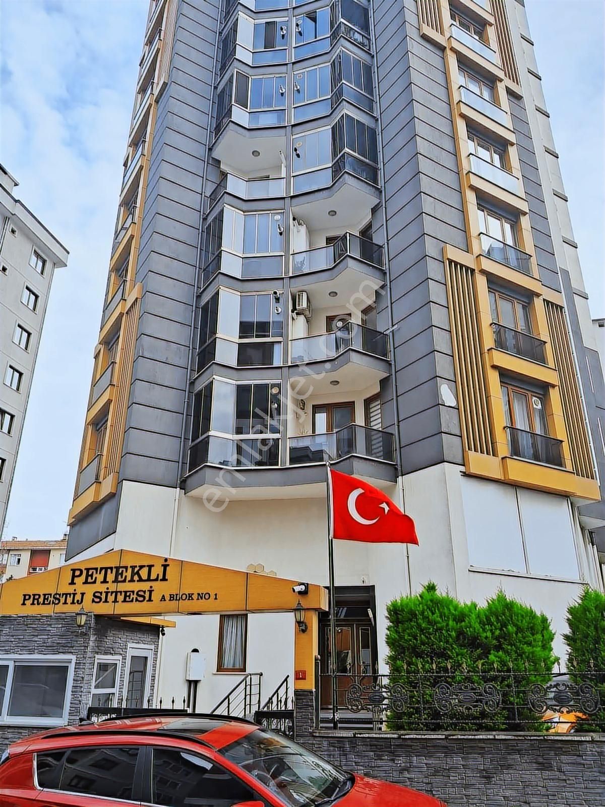 Karlıktepe'de Merkezi Konumda Kapalı-açık Otopraklı 2+1 Daire - Görsel 22