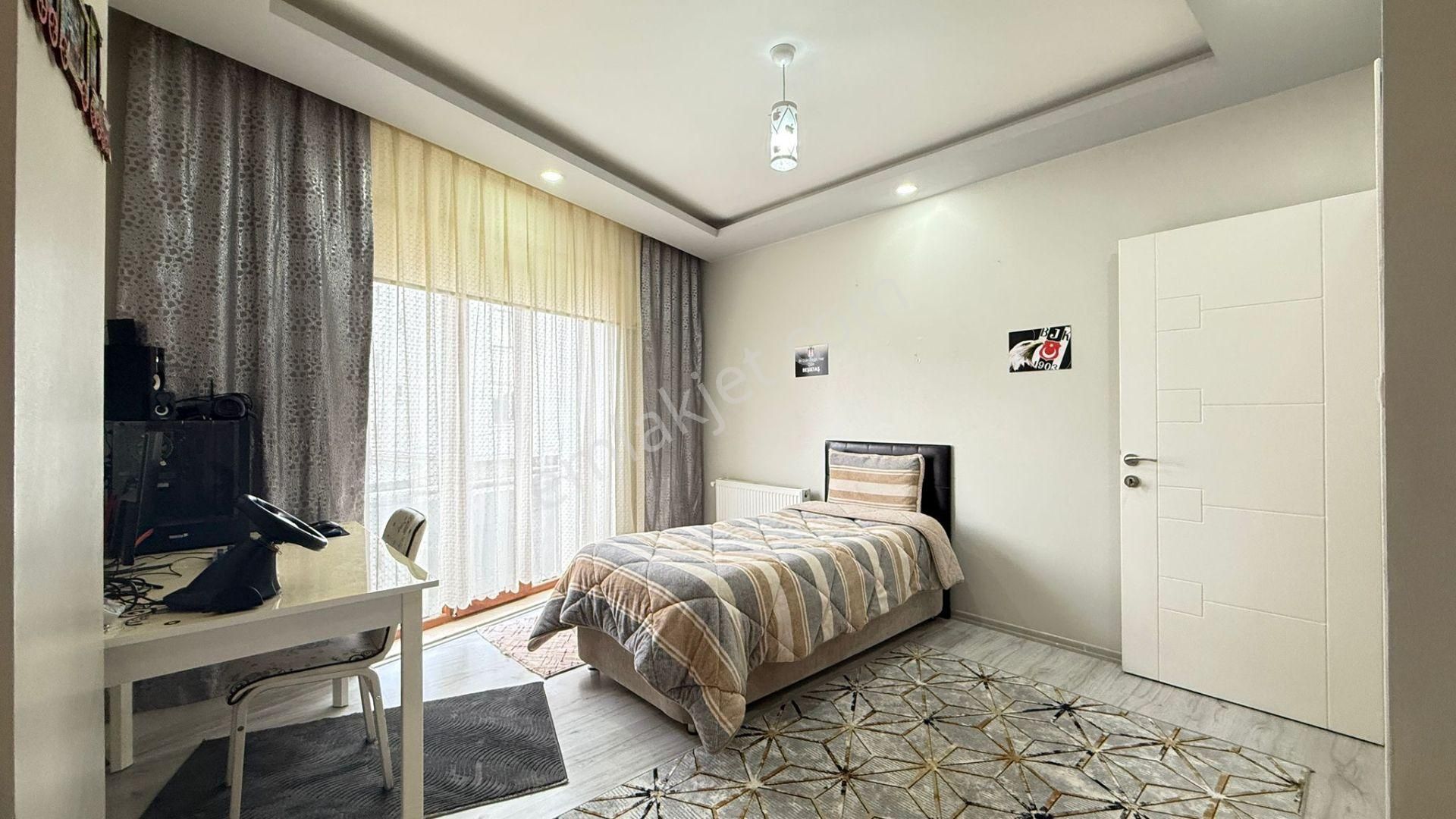 Edremit Kadıköy'de 3+1 Satılık Daire - Görsel 15