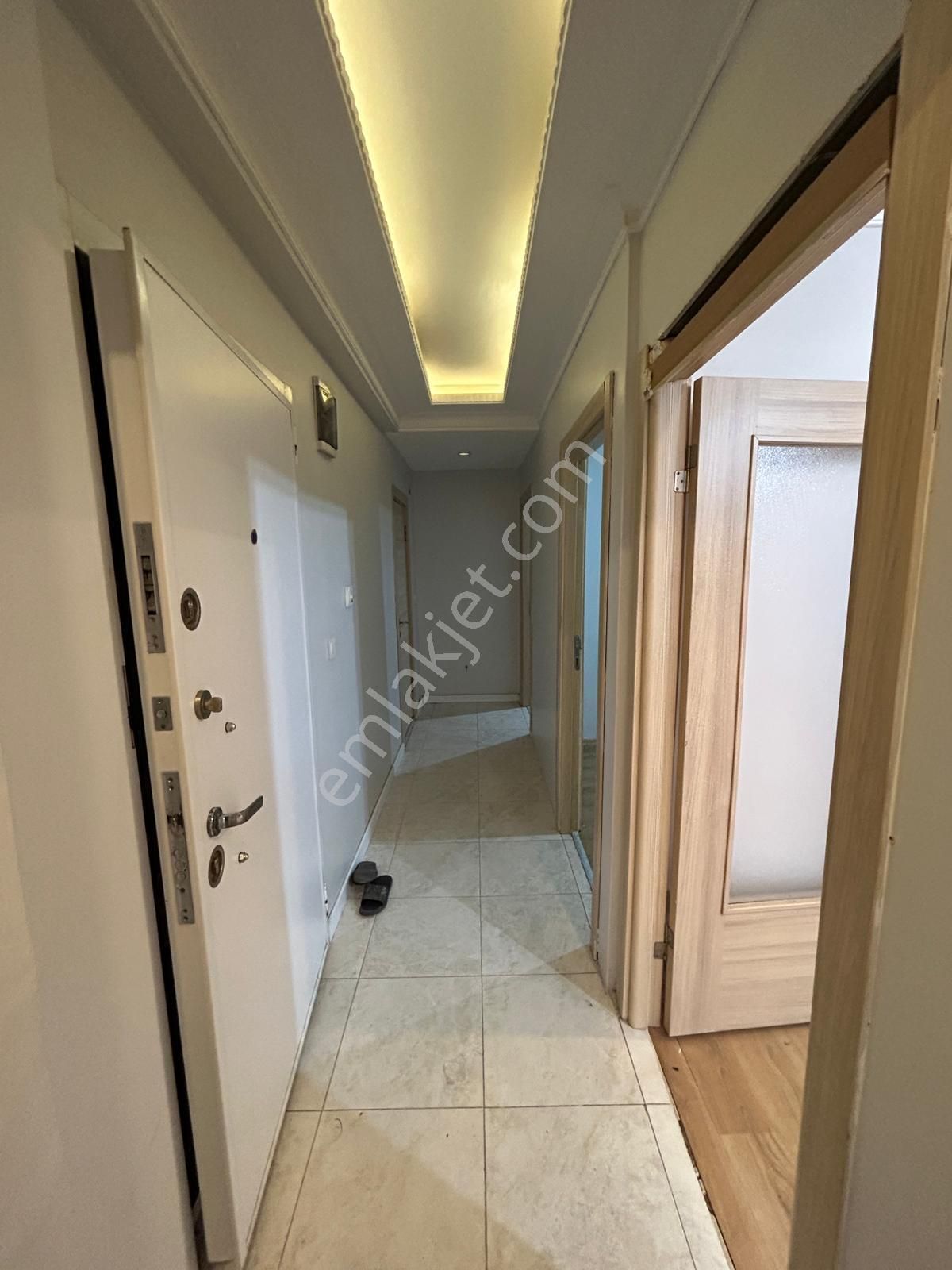 Güvercintepe'de Sahibinden Satılık Semt Polikliniğinin Dibinde 2+1 Yüksek Giriş Daire - Görsel 6