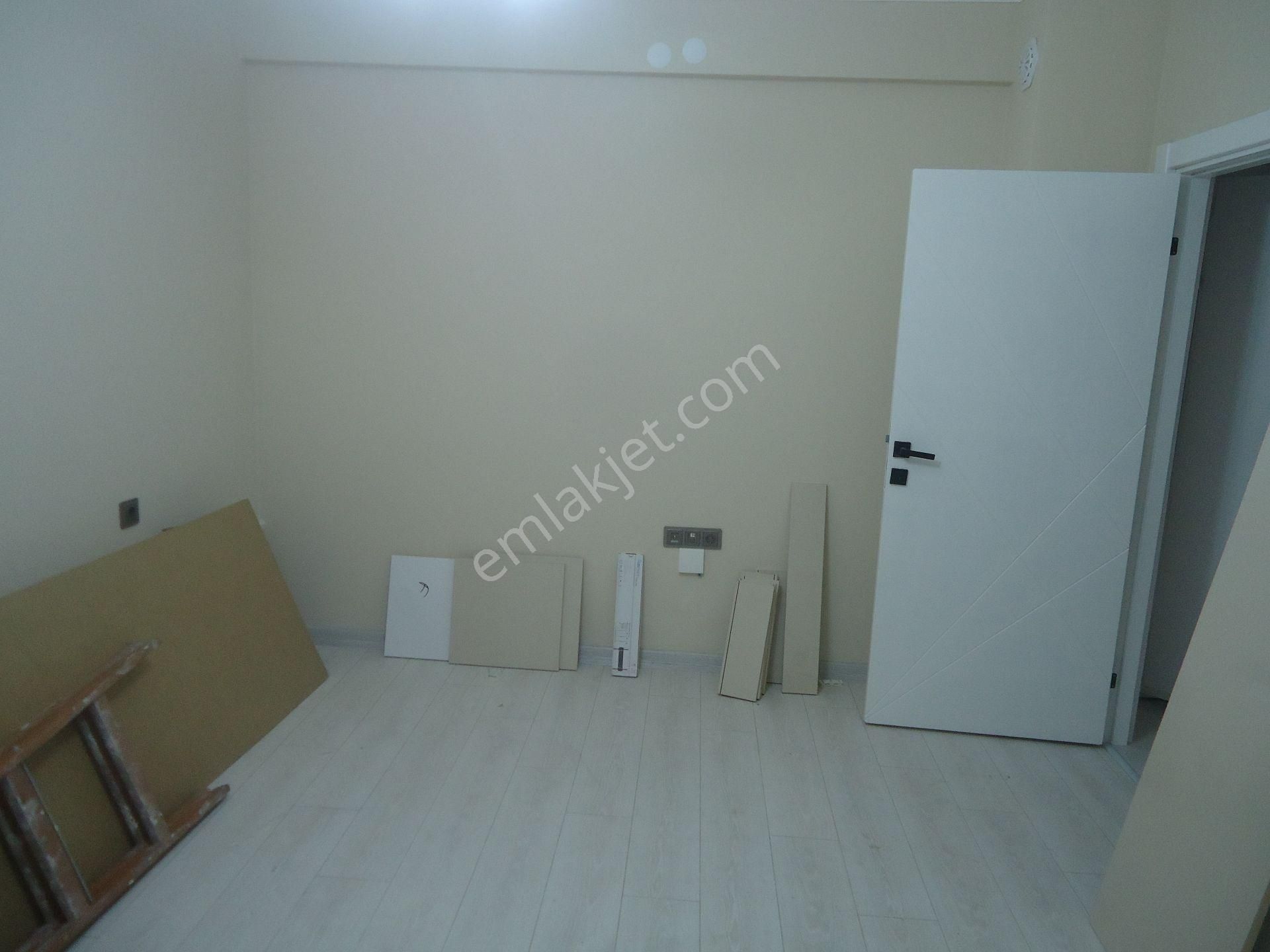 Aydınlıkevlerde Sıfır Satılık Daire Gizem Emlaktan - Görsel 19