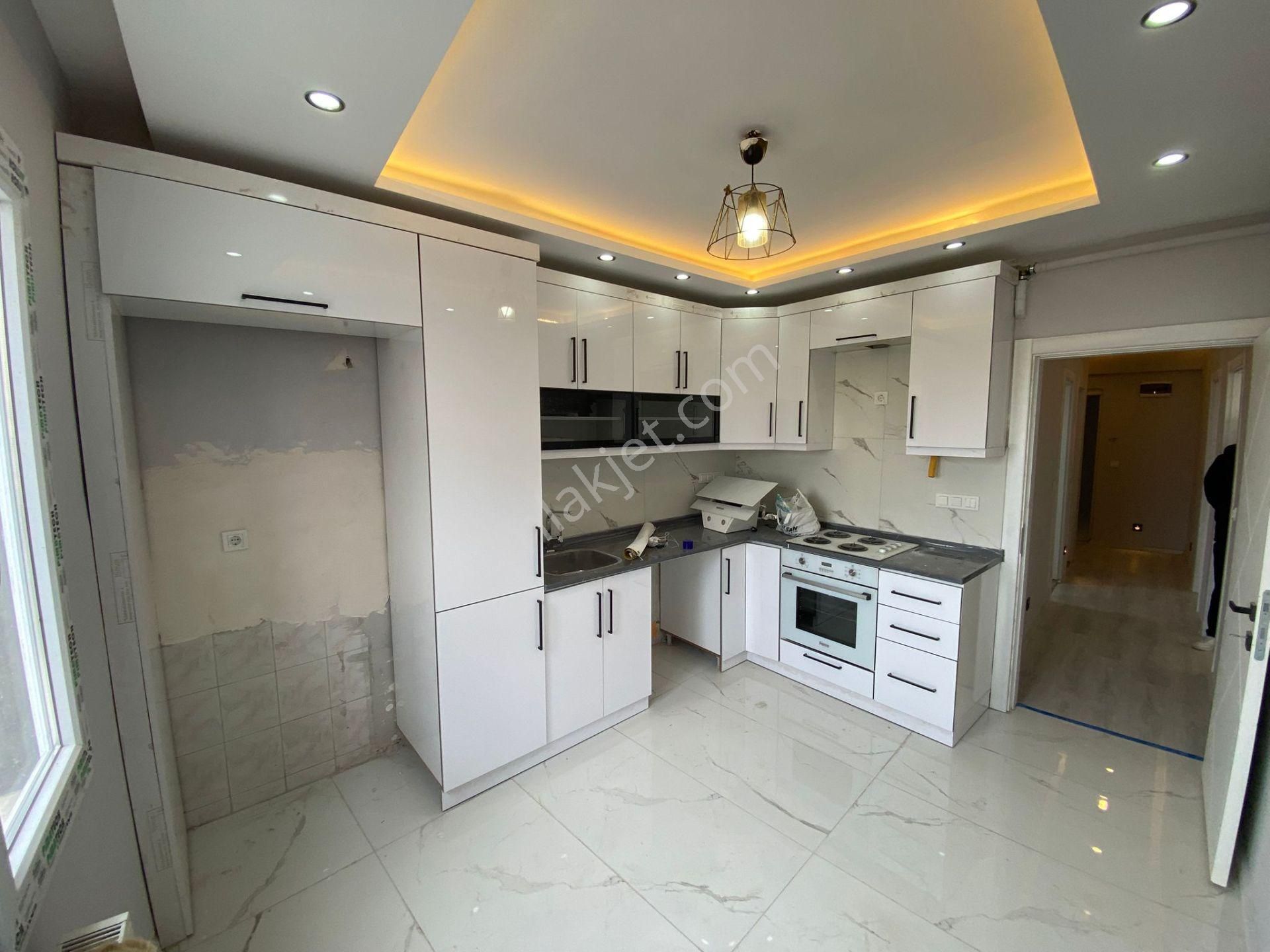 Acill Buca M.kemal Mah.de Opet Caddesi Üzeridende 2+1 100m2 Dgazlı Full Tadilatlı Satılık Daire - Görsel 13
