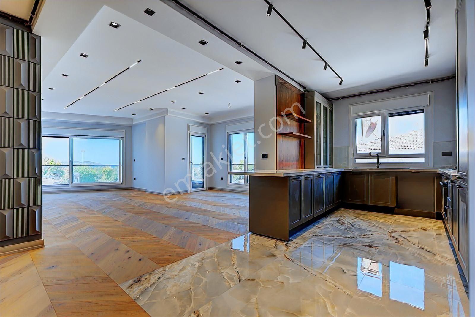 İstanbul Maltepe İdealtepe'de Satılık Ultra Lüks Çatı Dubleks - Görsel 3