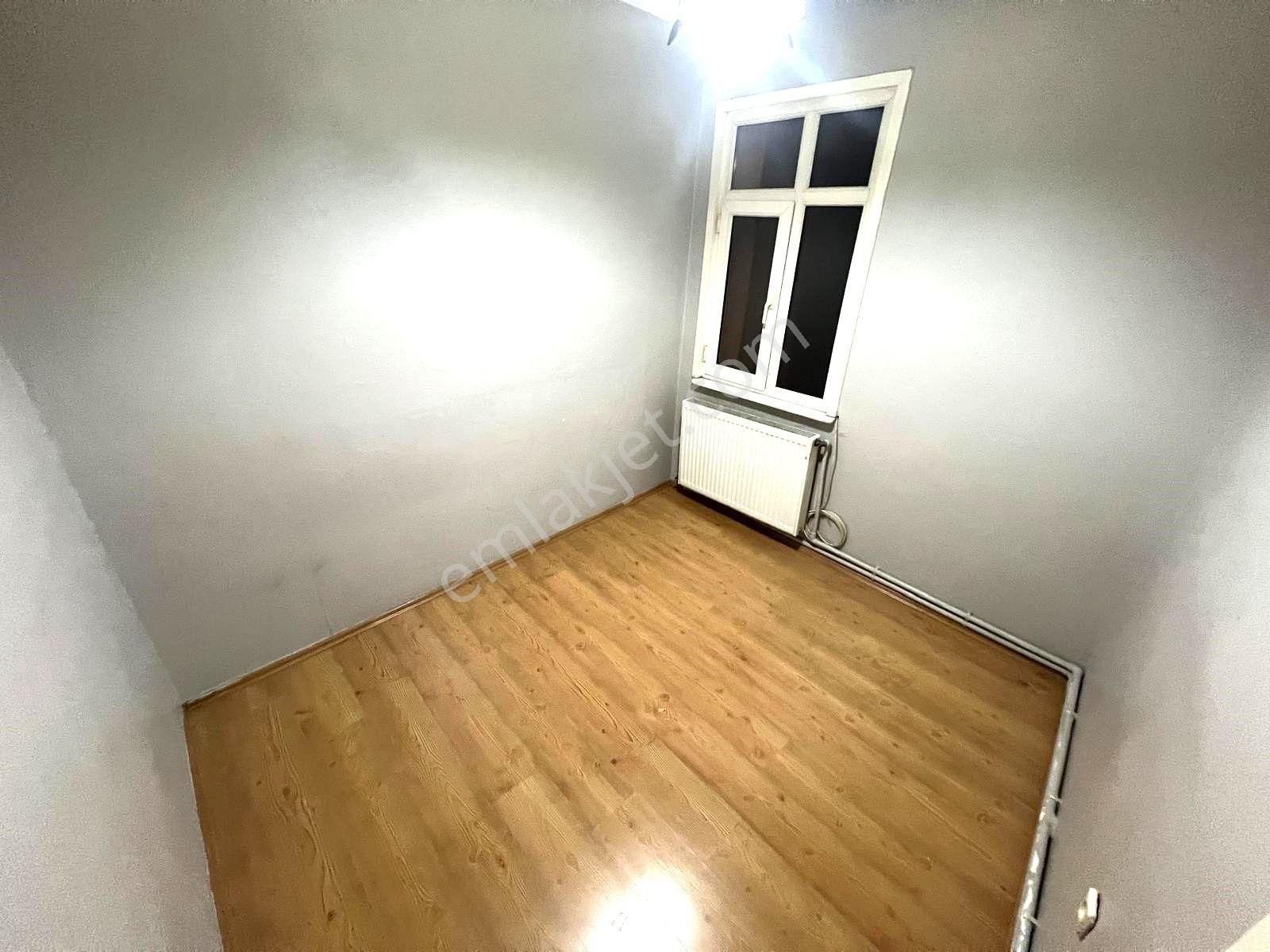 Seba'dan Kemalpaşa Mh 2+1 85m2 Metrobüse Yakın Kiralık Daire - Görsel 19