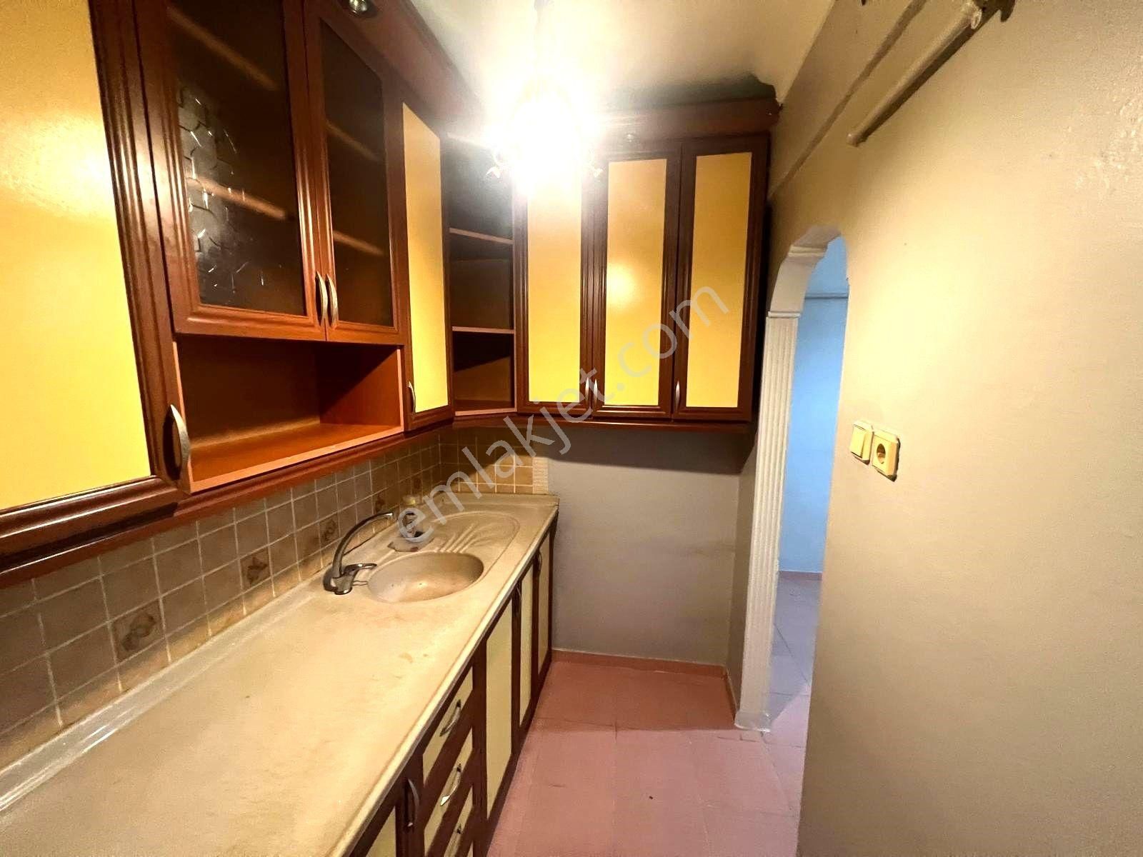 Seba'dan Kemalpaşa Mh 2+1 85m2 Metrobüse Yakın Kiralık Daire - Görsel 25