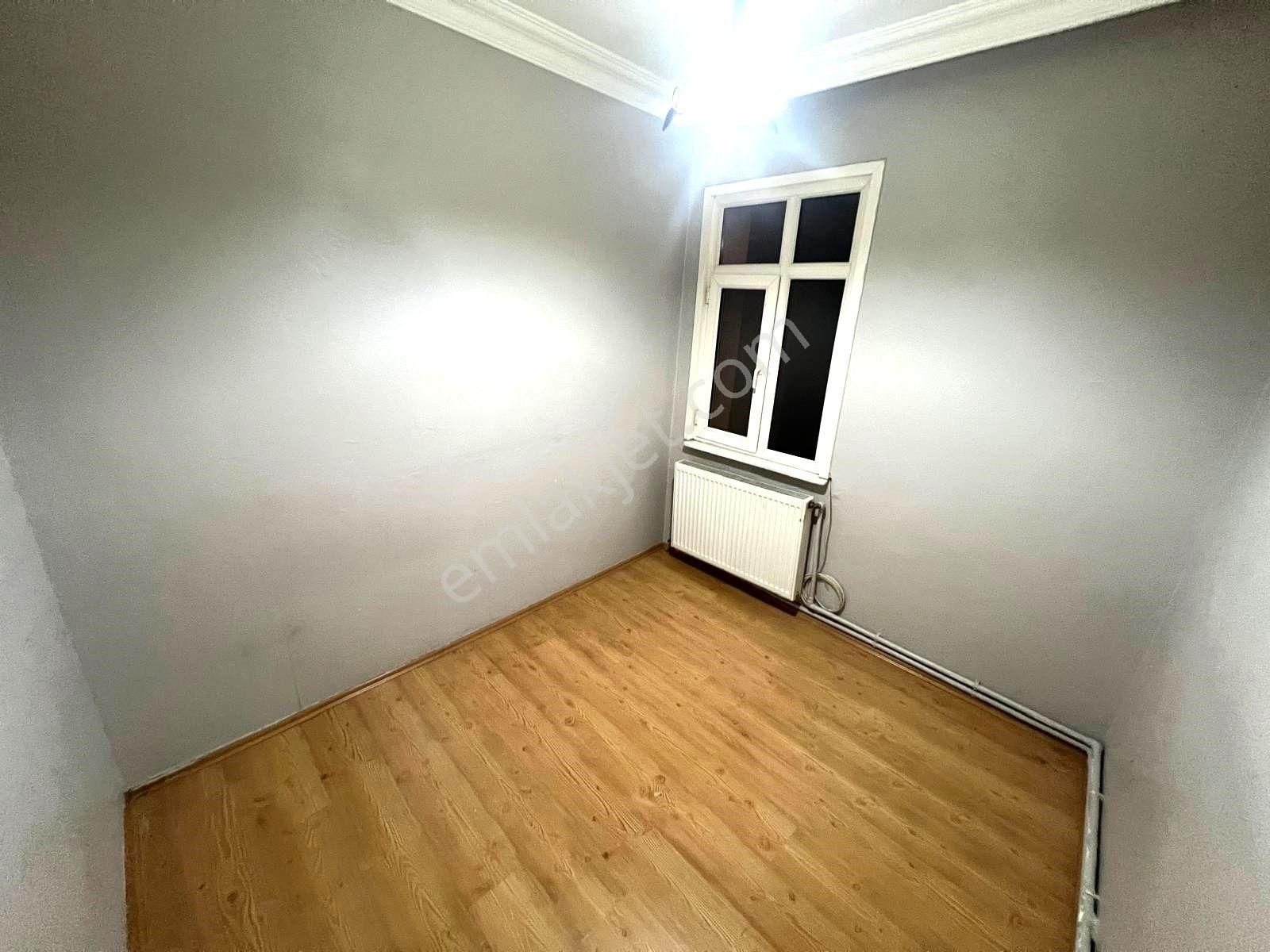 Seba'dan Kemalpaşa Mh 2+1 85m2 Metrobüse Yakın Kiralık Daire - Görsel 17