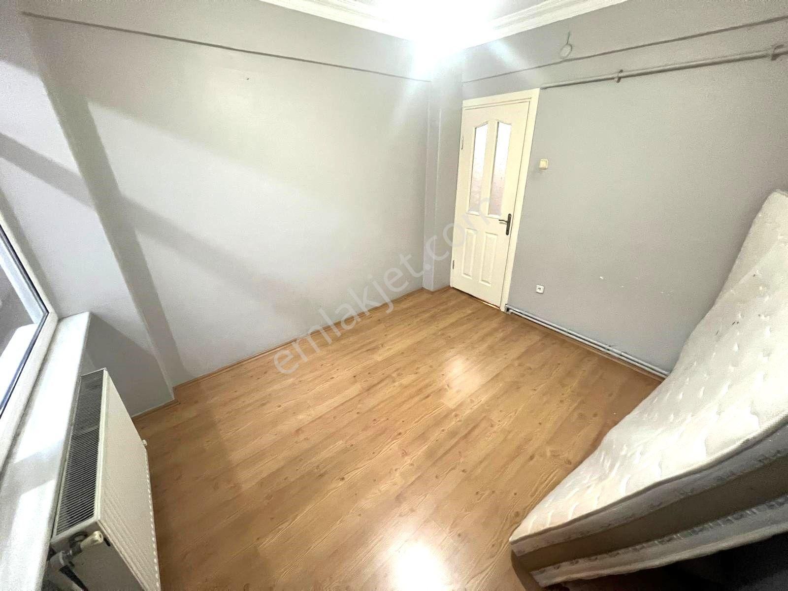 Seba'dan Kemalpaşa Mh 2+1 85m2 Metrobüse Yakın Kiralık Daire - Görsel 14