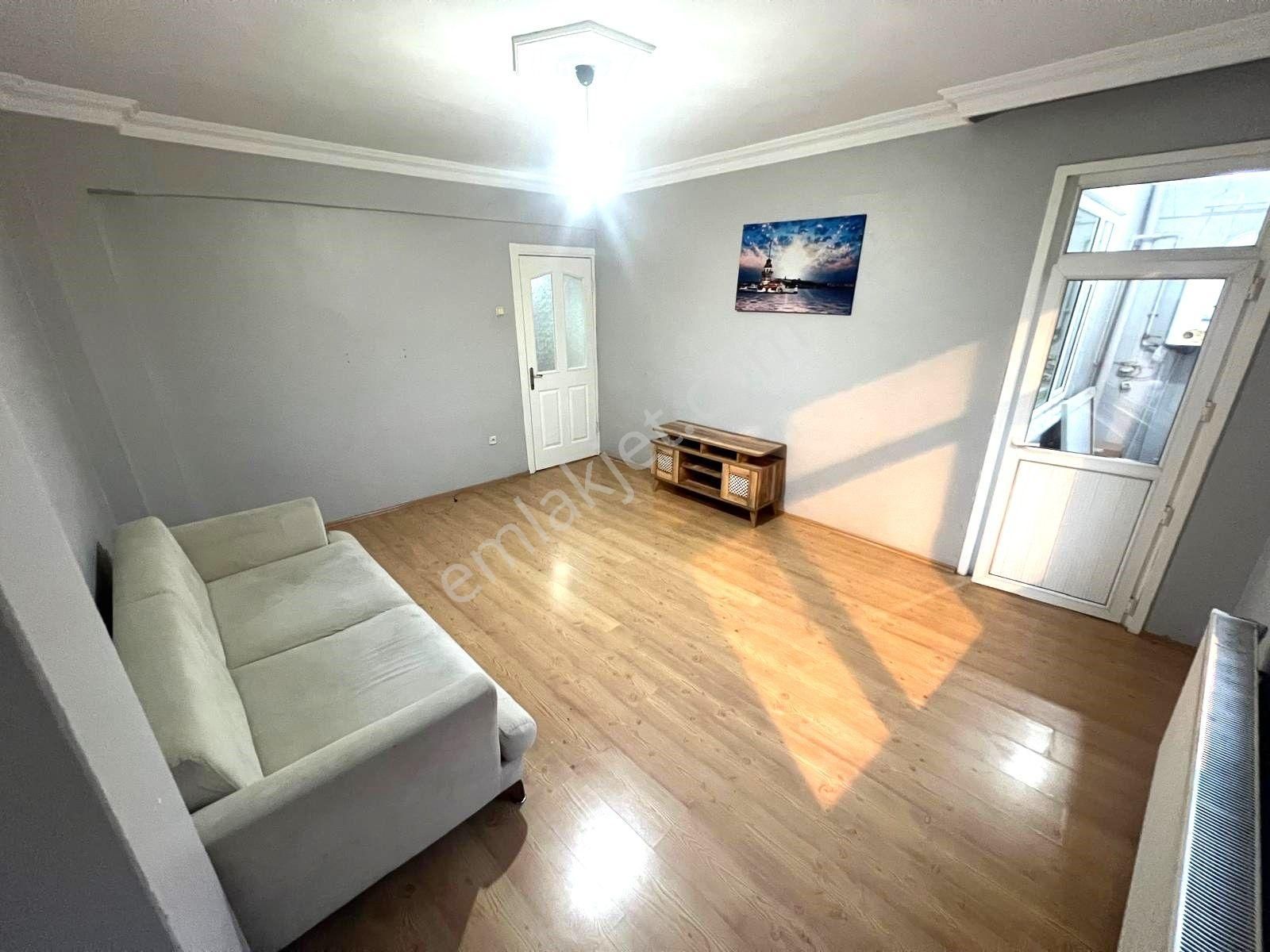 Seba'dan Kemalpaşa Mh 2+1 85m2 Metrobüse Yakın Kiralık Daire - Görsel 6