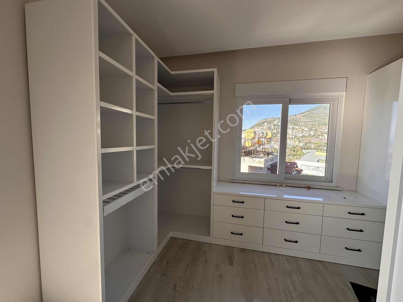 Alanya/küçükhasbahçe Mah.kiralık 4+1 Dubleks Ev - Görsel 27