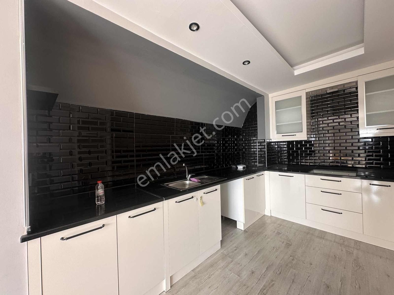 Alanya/küçükhasbahçe Mah.kiralık 4+1 Dubleks Ev - Görsel 5