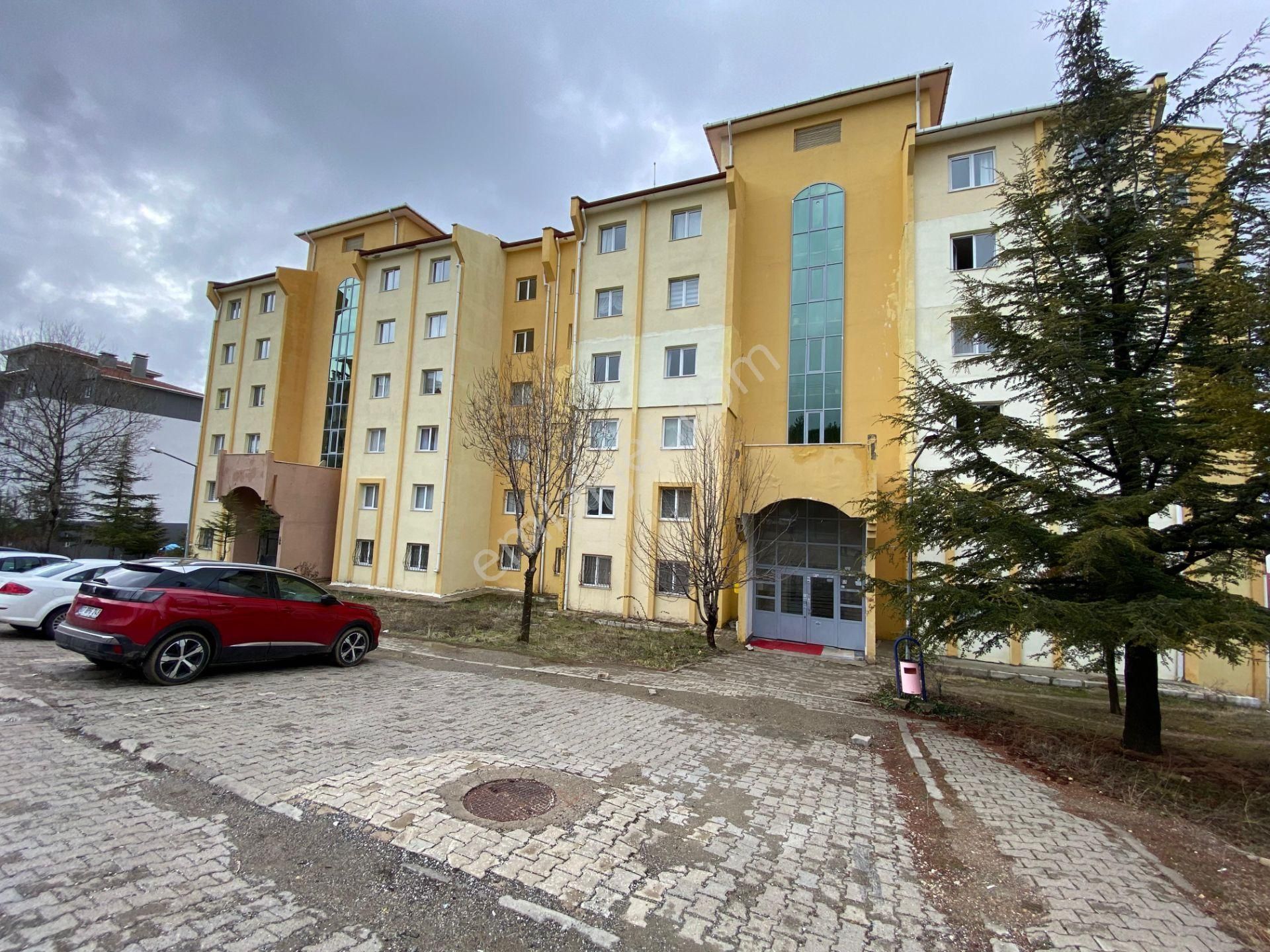 Türker Emlak'tan 1.etap Toki'de Satılık 3+1 - Görsel 3