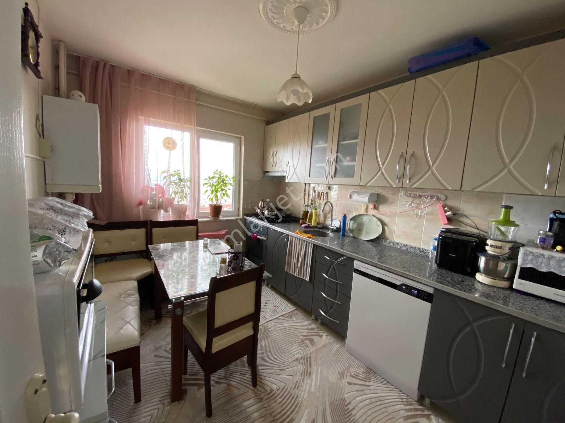 Türker Emlak'tan 1.etap Toki'de Satılık 3+1 - Görsel 5