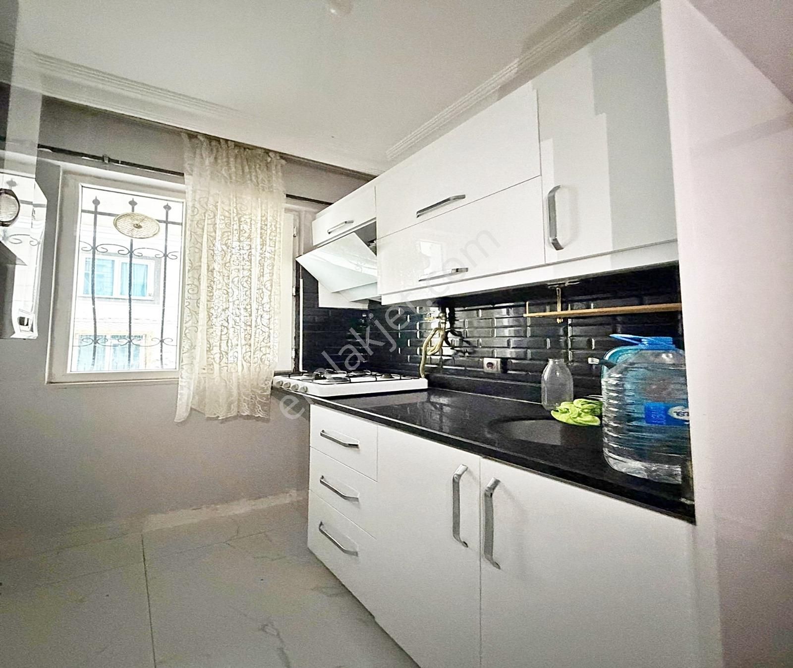 Esenyurt Pınar Mahallesinde Yüksek Giriş 2+1 100m2 2.050.000 Tl - Görsel 2