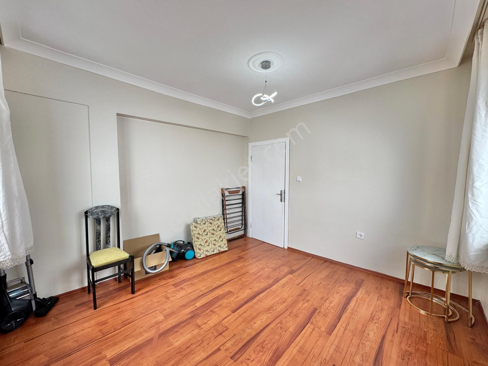 Kalecik Emlak'tan E.banyolu Çift Asansörlü 4+1dublex Teras Balkon - Görsel 14