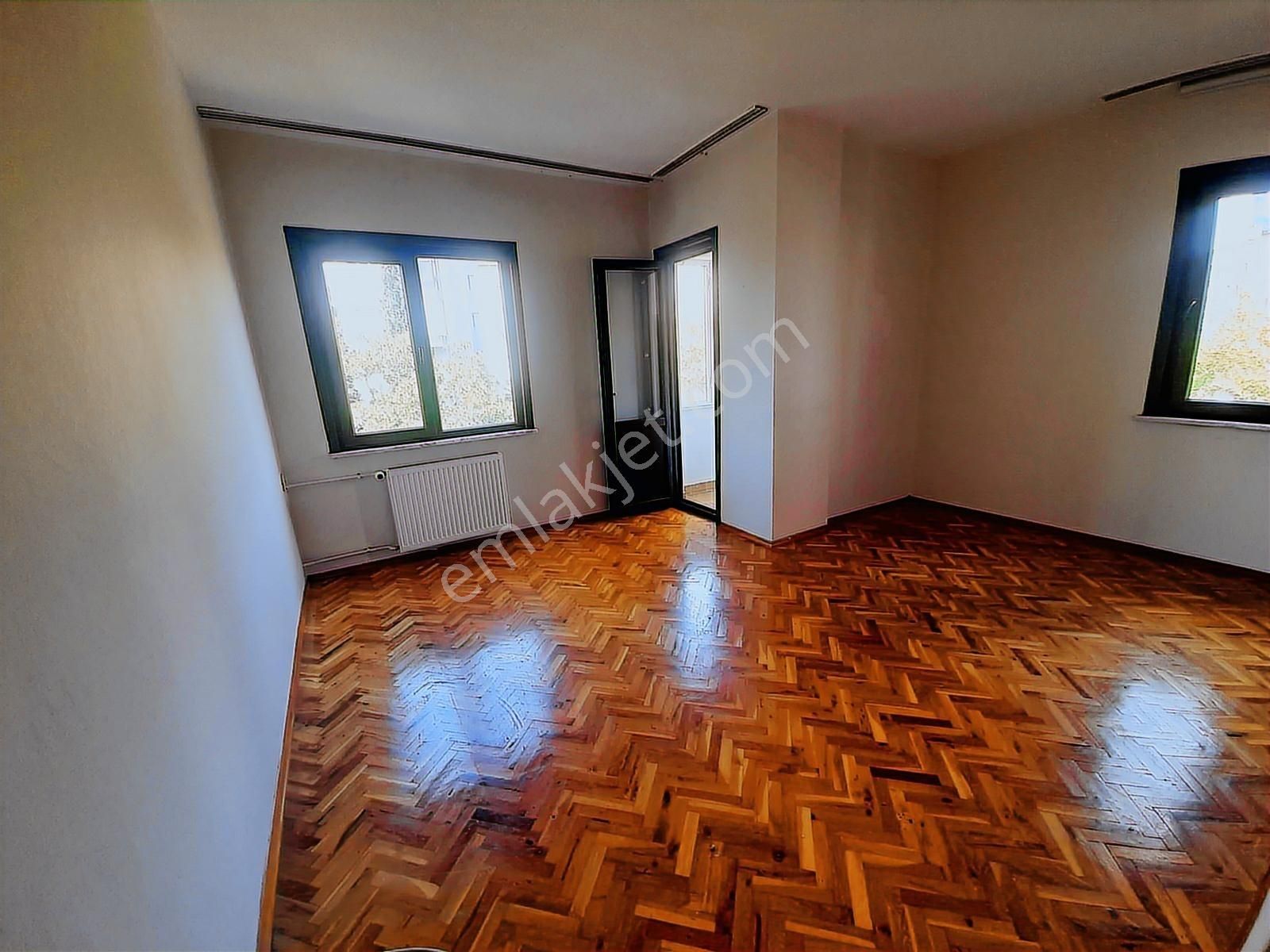 Kozyatağı Central Hospital Yakını 3+1 Kiralık Daire - Görsel 3