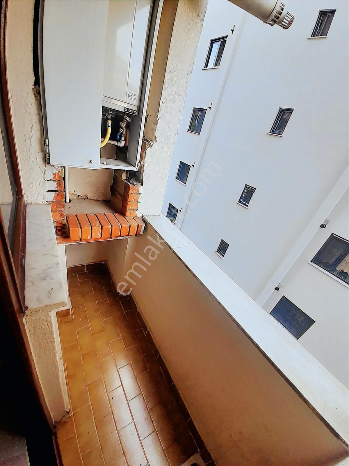 Kozyatağı Central Hospital Yakını 3+1 Kiralık Daire - Görsel 13