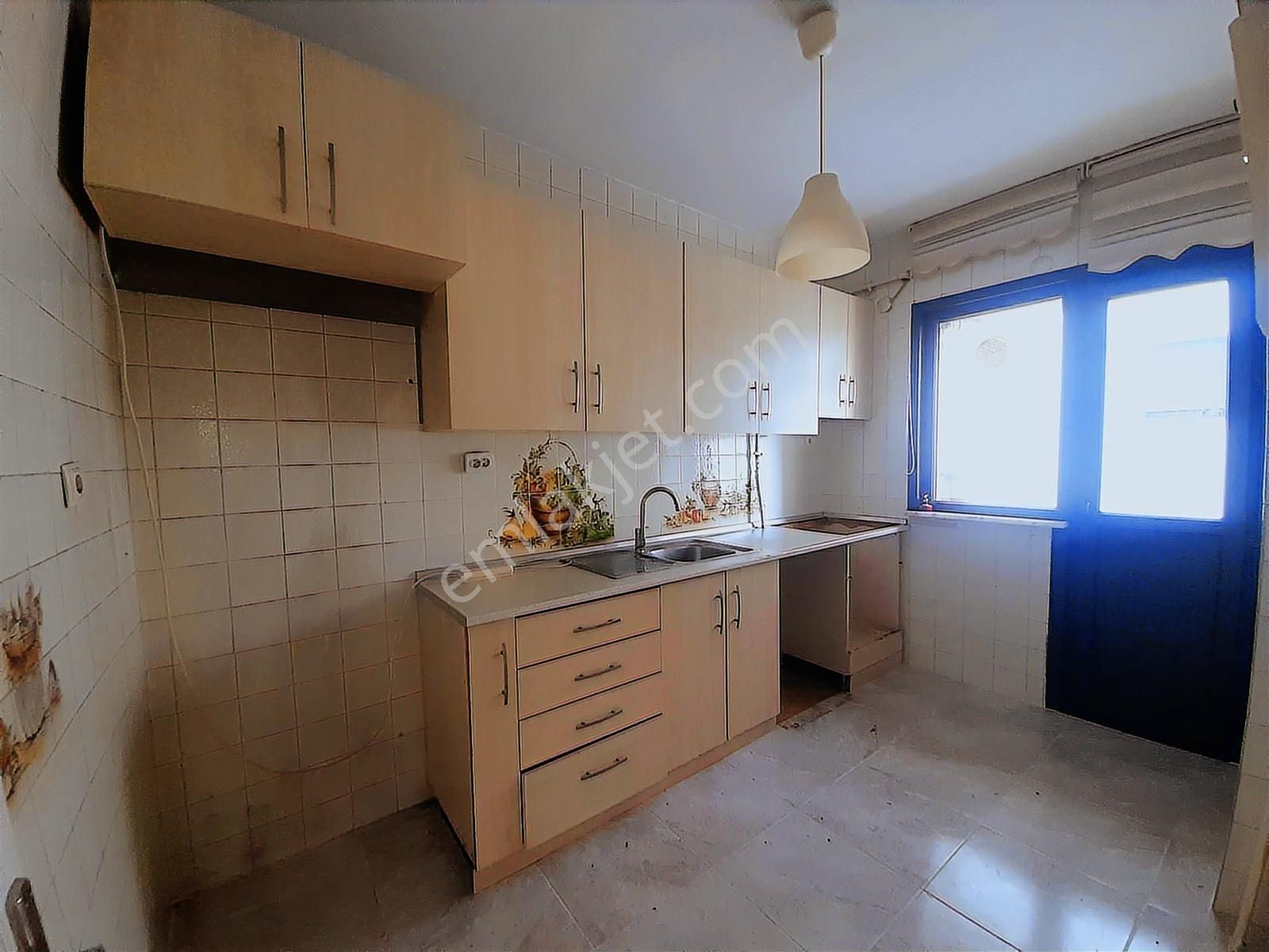 Kozyatağı Central Hospital Yakını 3+1 Kiralık Daire - Görsel 21