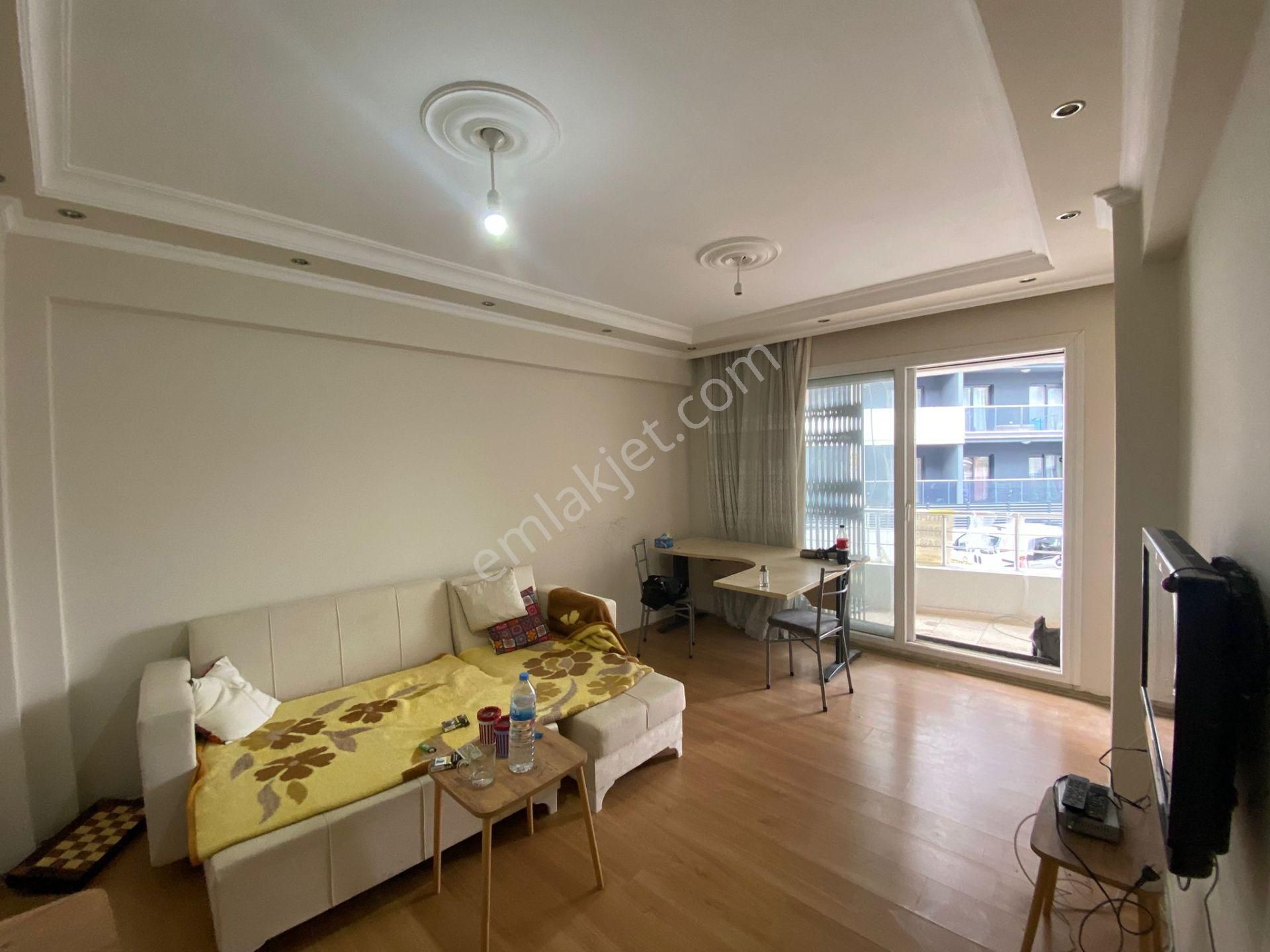 Buca Adatepe Mah.de Evka-1 S Virajı Yanı 2+1 80m2 Dgazlı Ayrı Mutfak Kiralık Daire