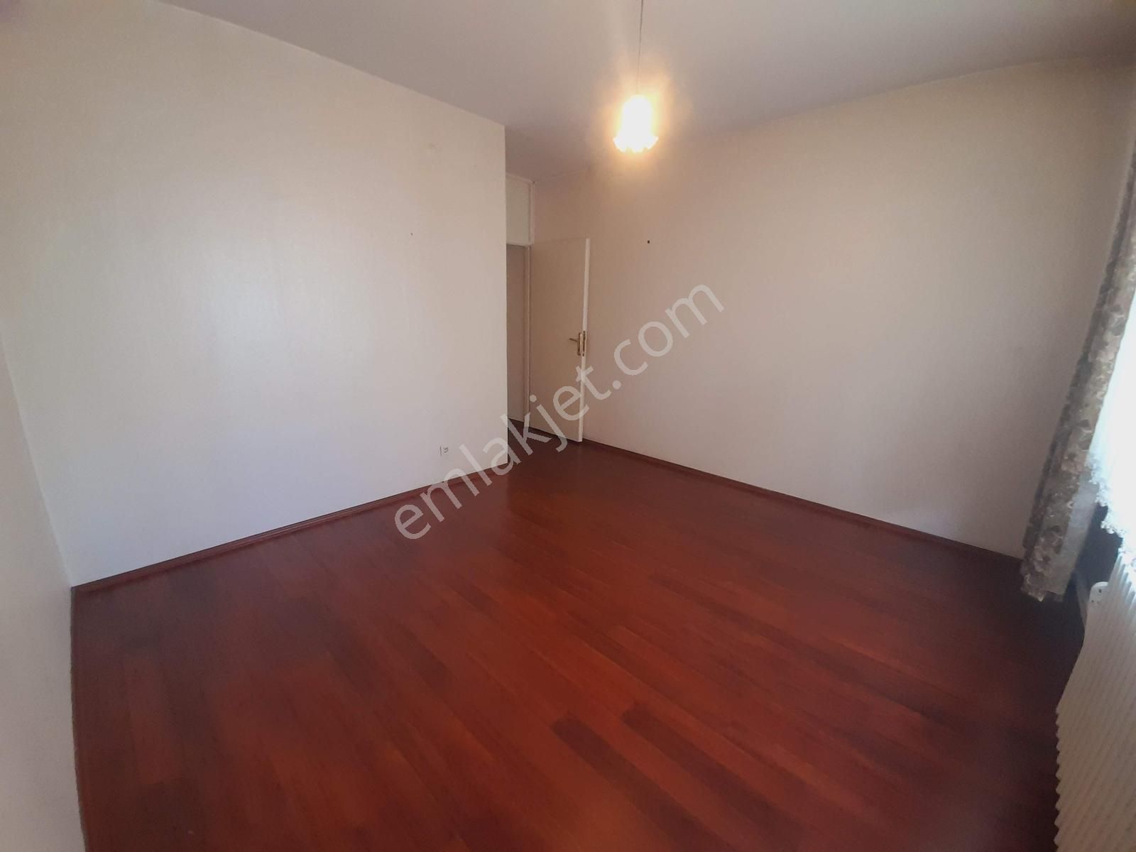 Kozyatağı Oyak Sitesinde 3+1 Kiralık Daire - Görsel 11