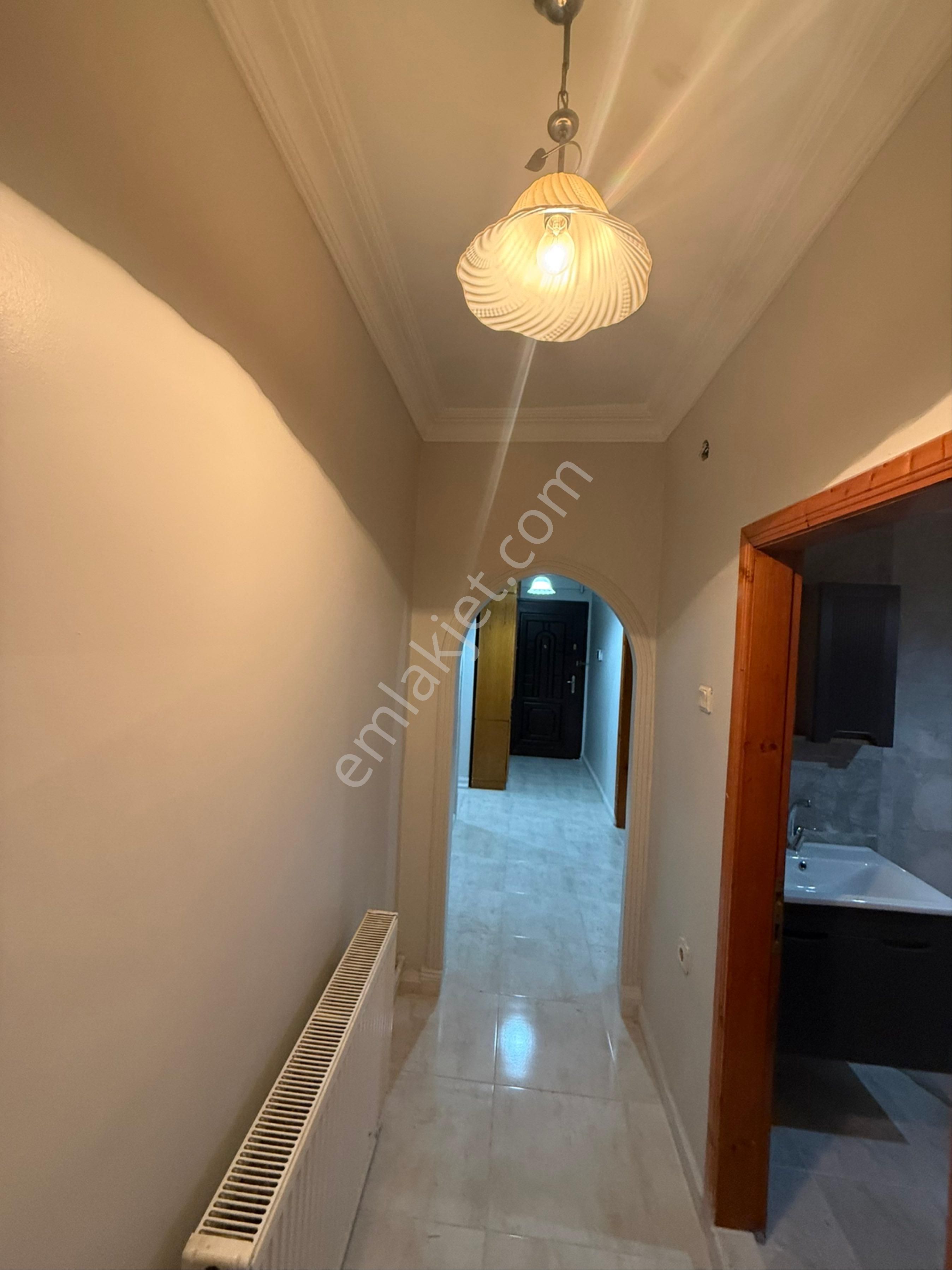 Rasathane Mahallesinde İci Temiz Satılık Daire - Görsel 7